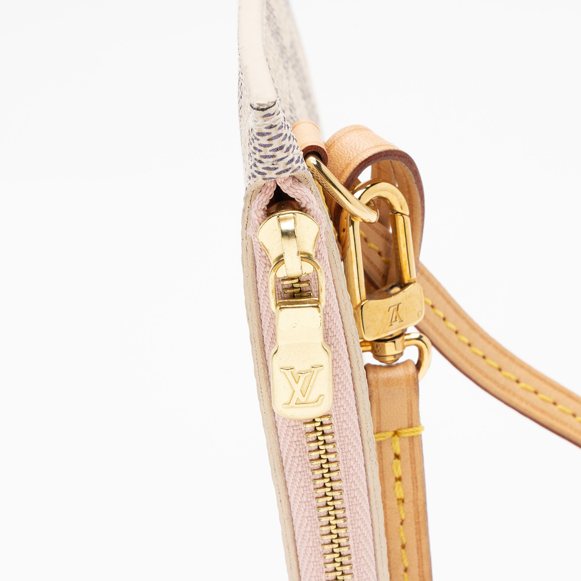 Louis Vuitton Damier Azur Neverfull MM Pochette (SHF-DEORVZ)