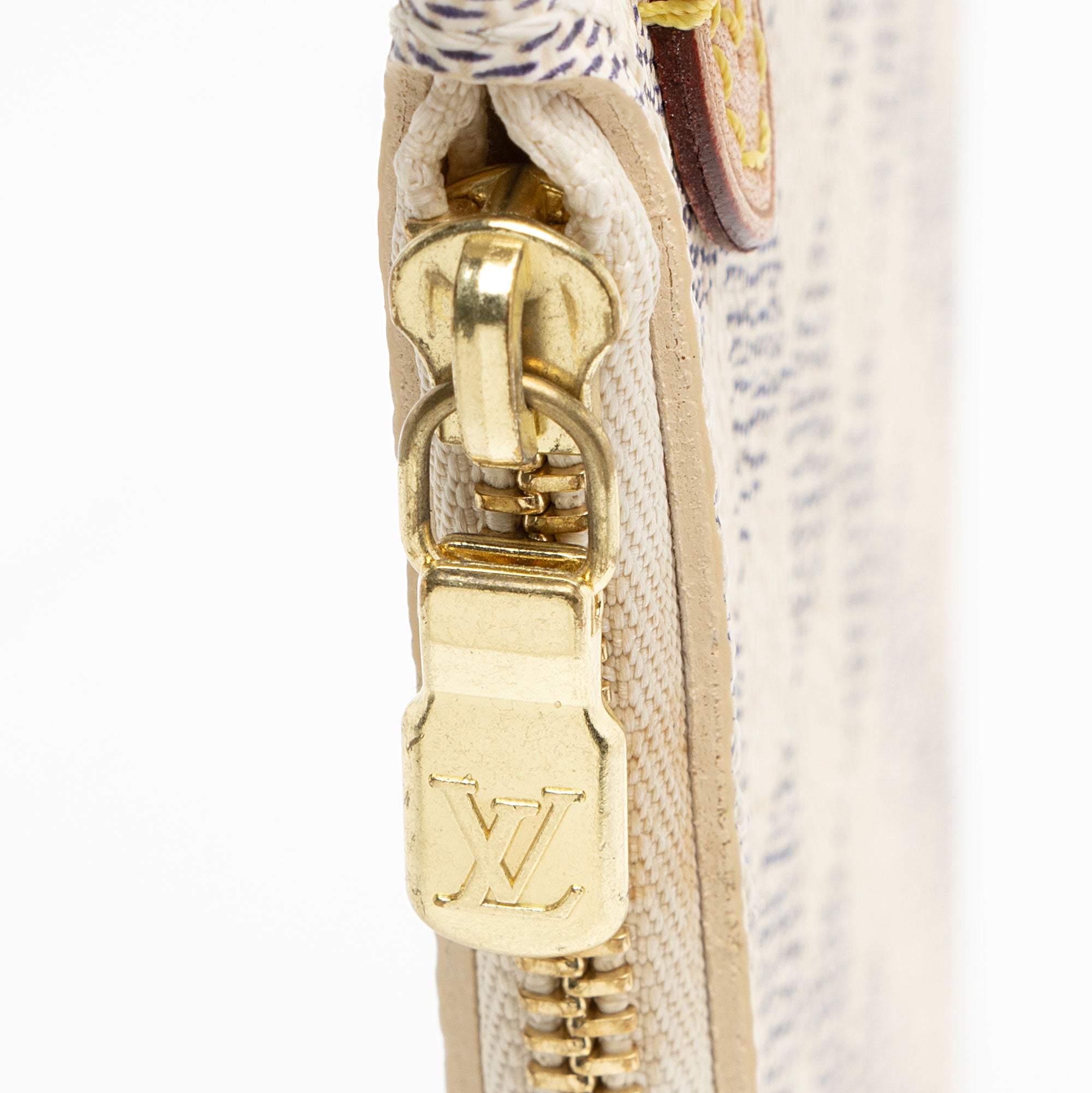 Louis Vuitton Damier Azur Neverfull MM Pochette