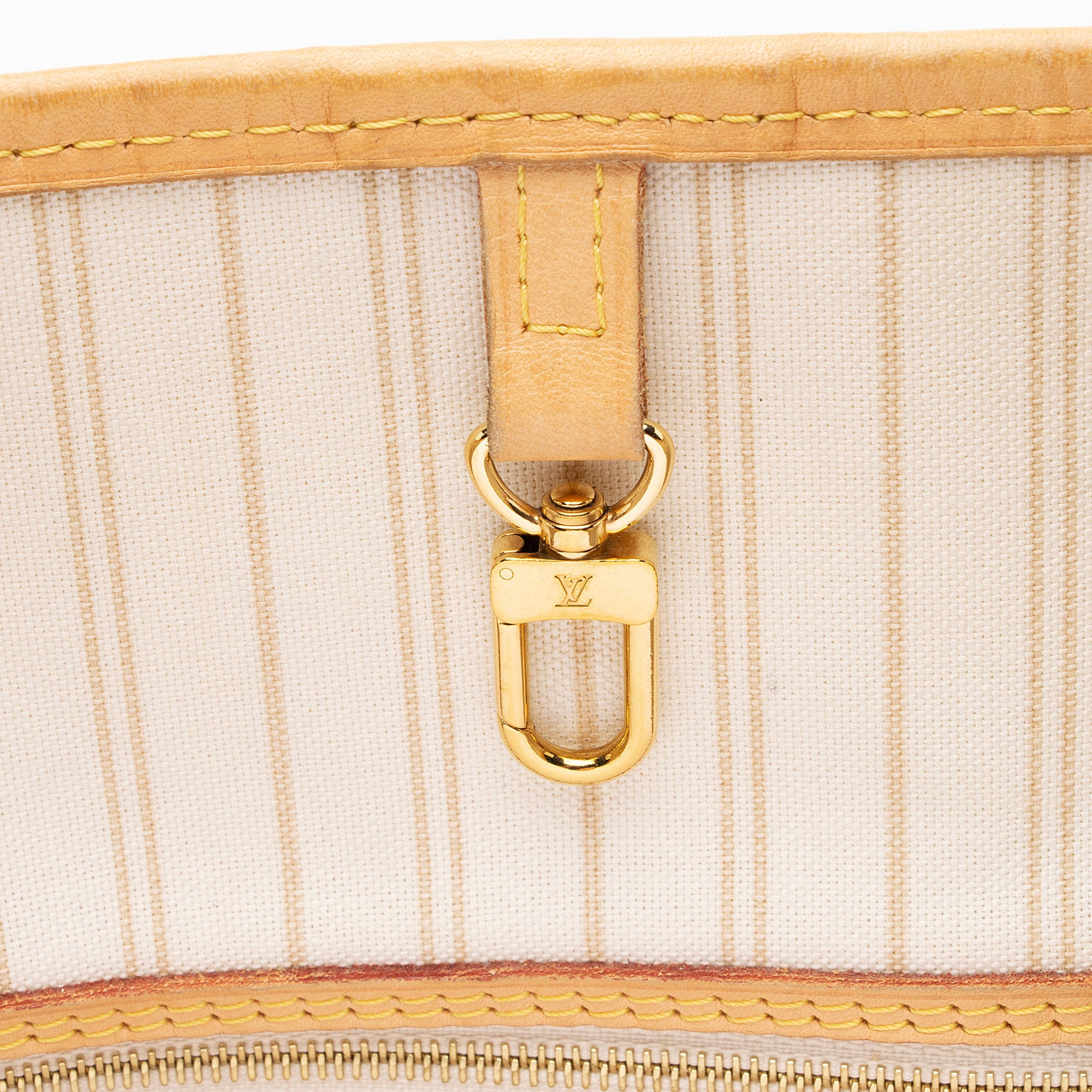 Louis Vuitton Damier Azur Neverfull MM Tote (SHF-uaROfL)