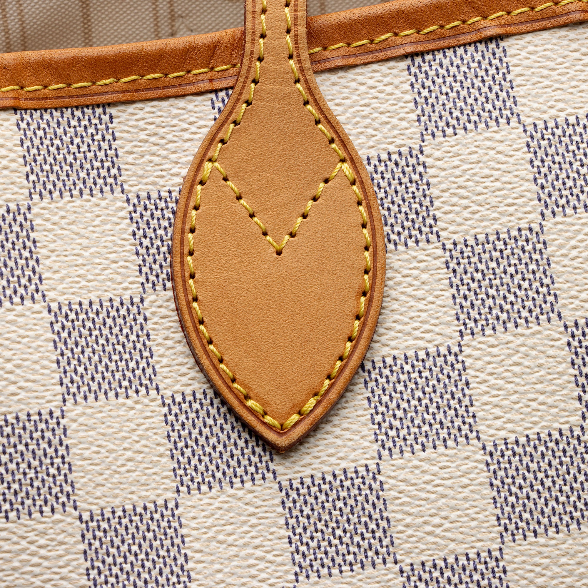 Louis Vuitton Damier Azur Neverfull MM Tote (SHF-sLwz5U)
