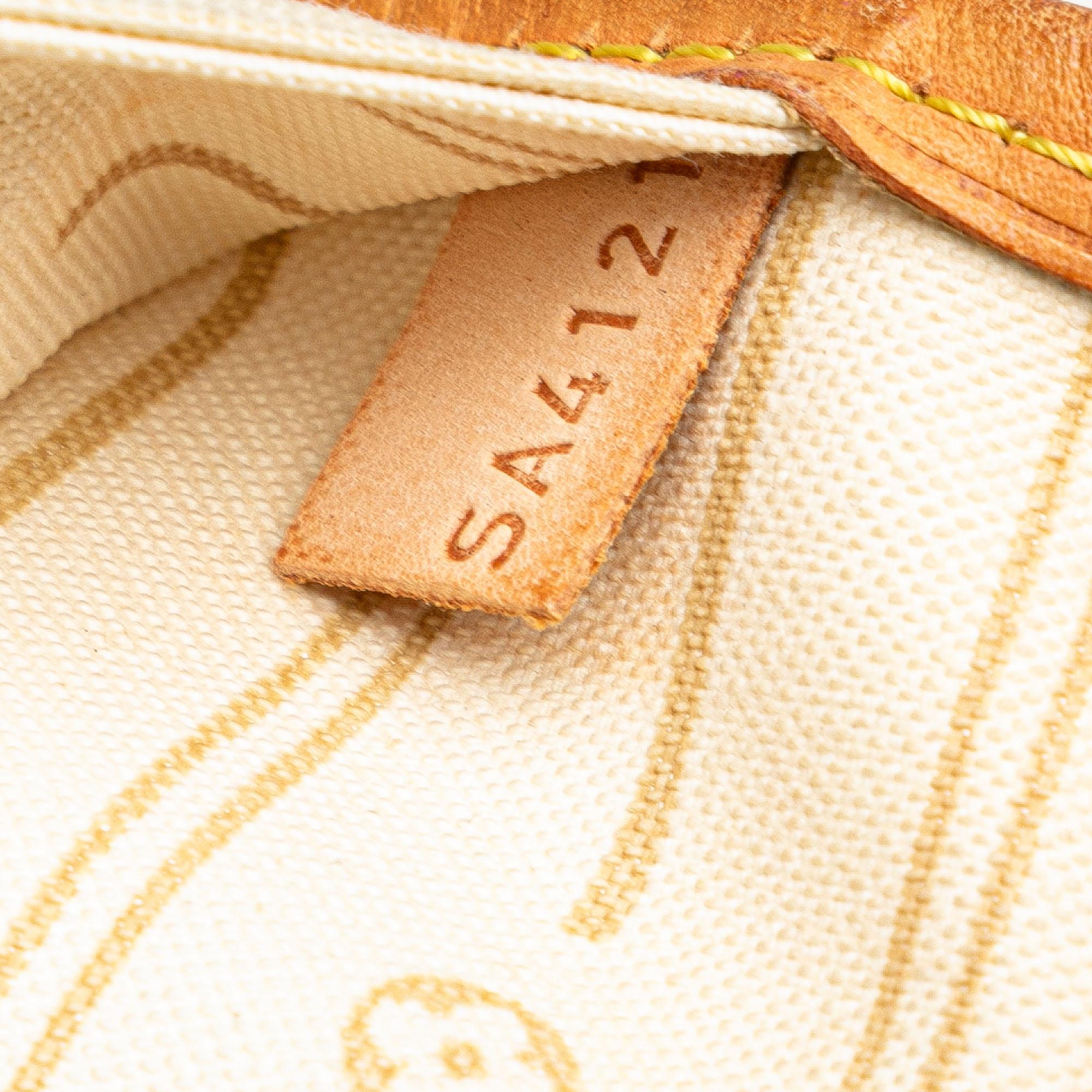 Louis Vuitton Damier Azur Neverfull MM (SHG-MSuHZe)