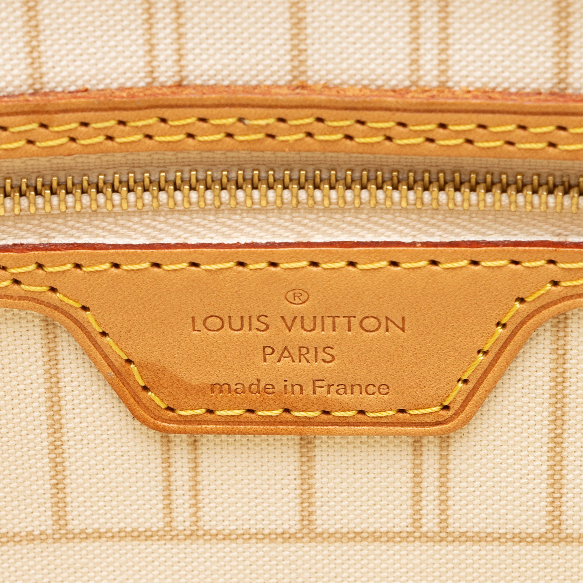 Louis Vuitton Damier Azur Neverfull PM Tote (SHF-oKgnXU)