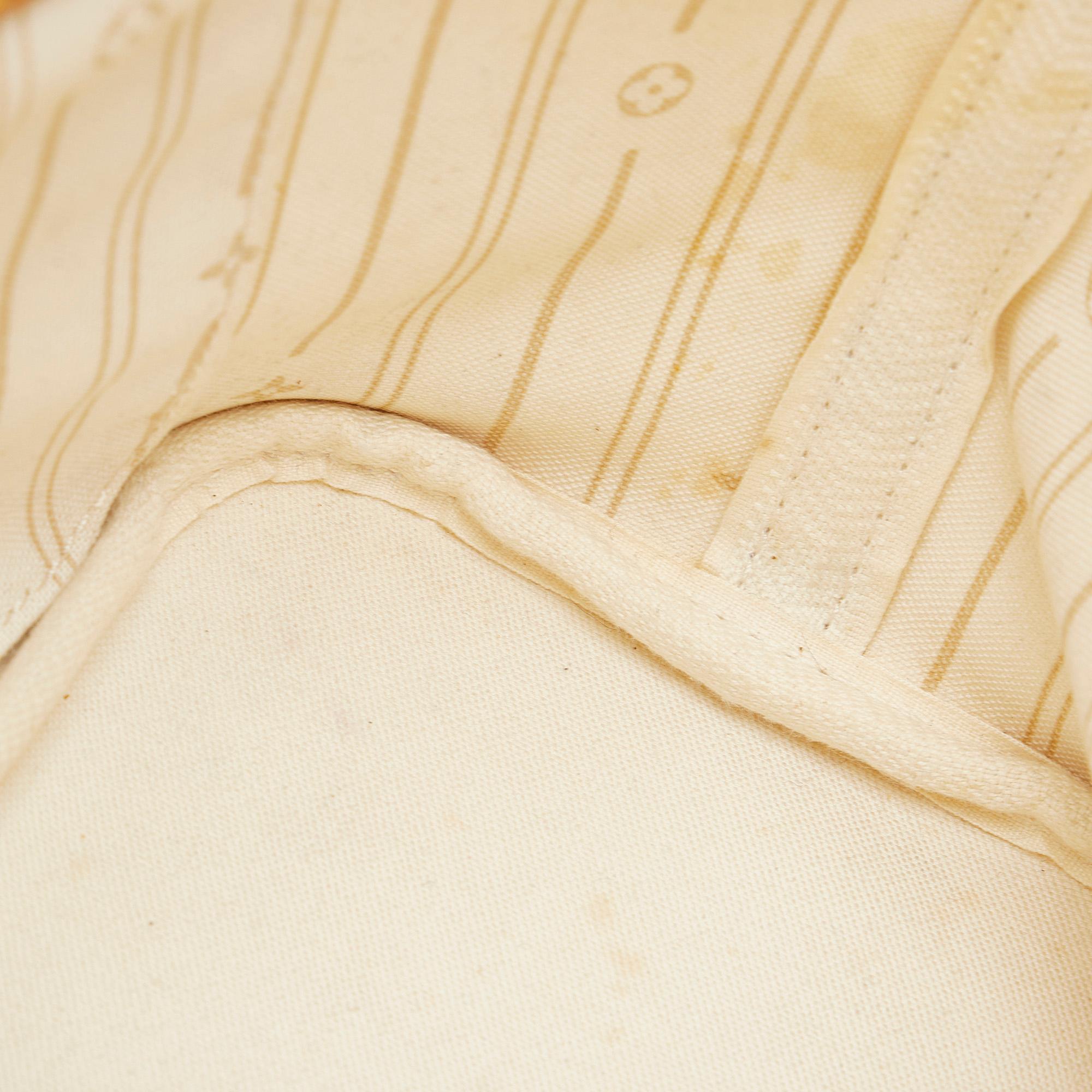 Louis Vuitton Damier Azur Neverfull PM (SHG-NOynW3)