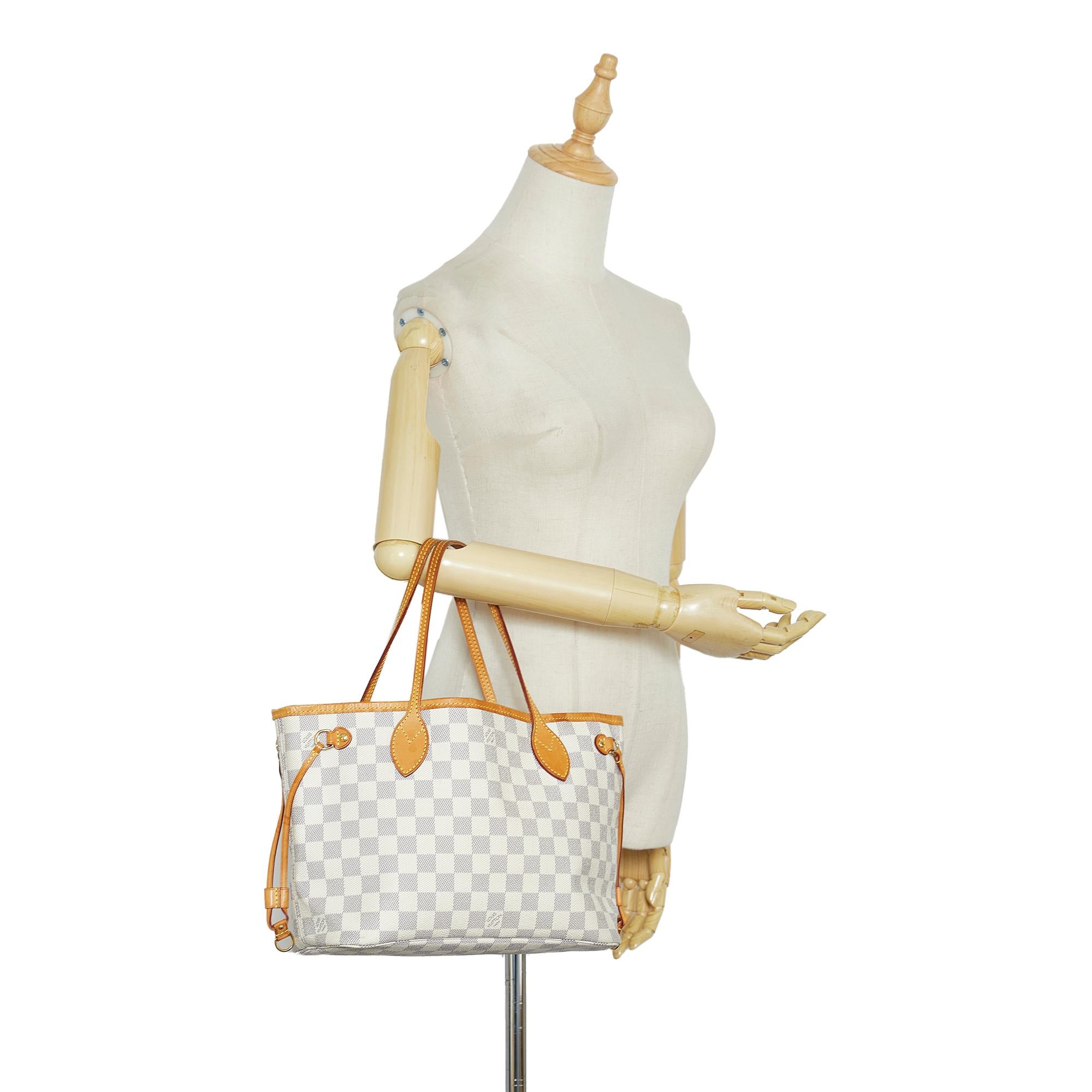 Louis Vuitton Damier Azur Neverfull PM (SHG-NOynW3)