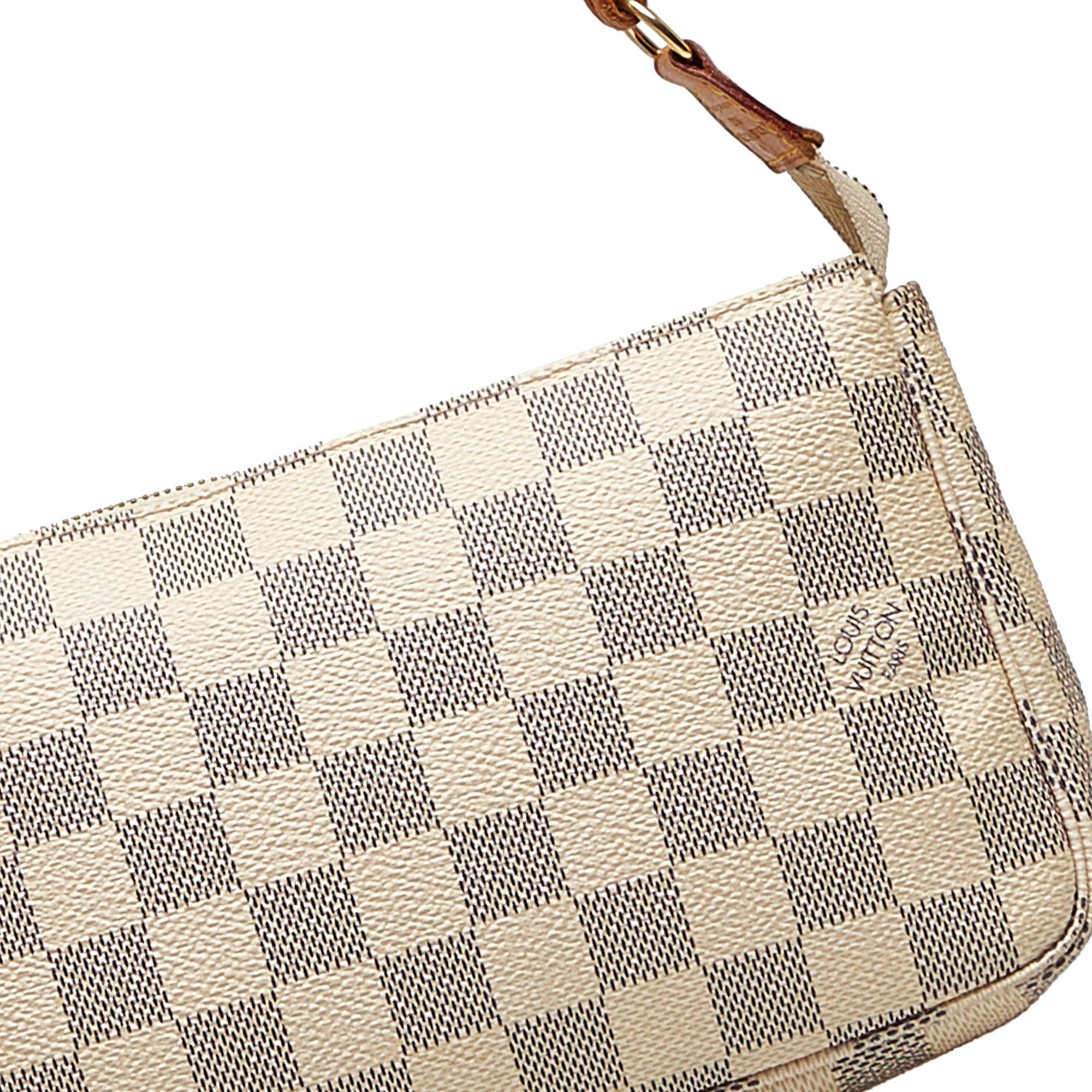 Louis Vuitton Damier Azur Pochette Accessoires (SHG-YE0zGy)