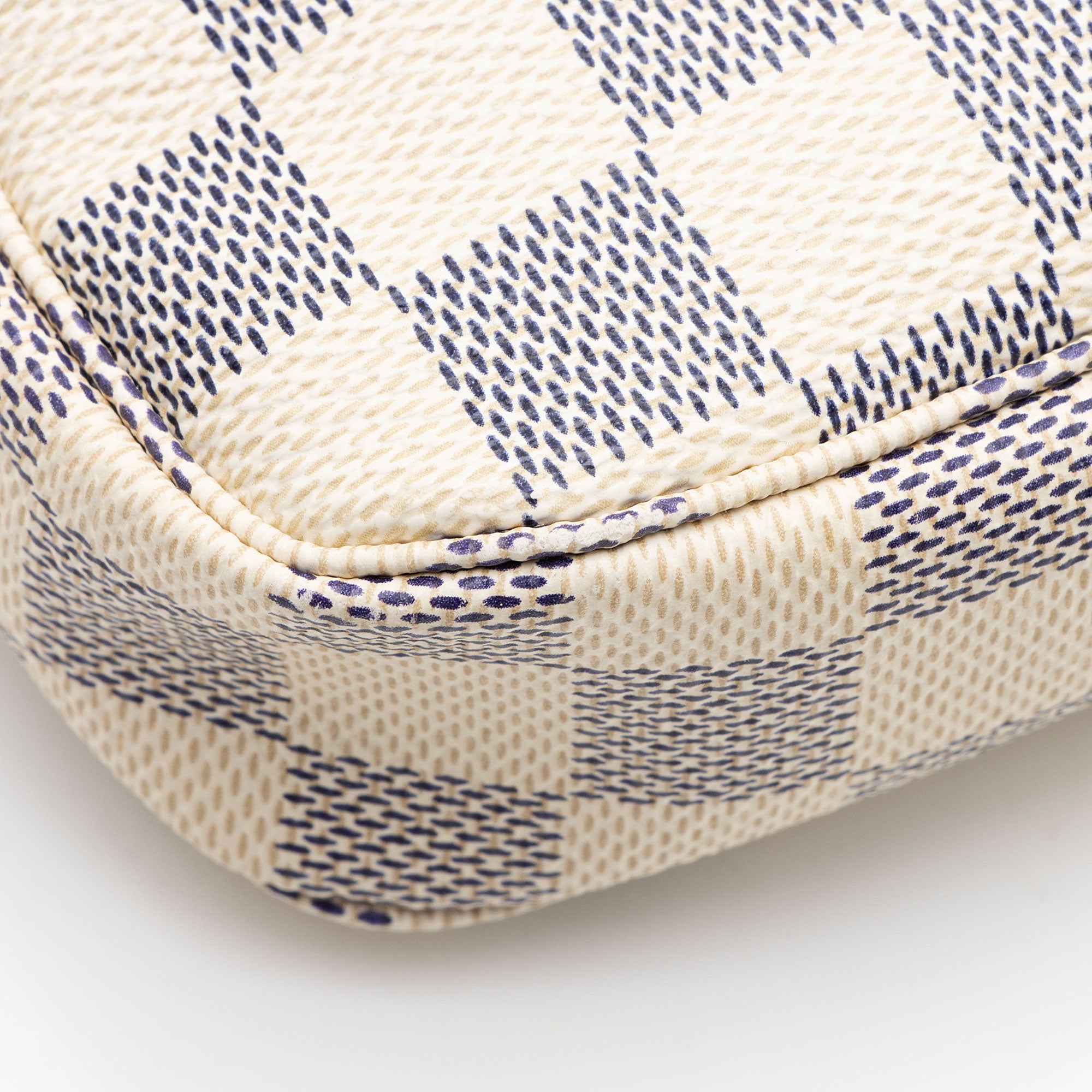 Louis Vuitton Damier Azur Pochette Accessoires