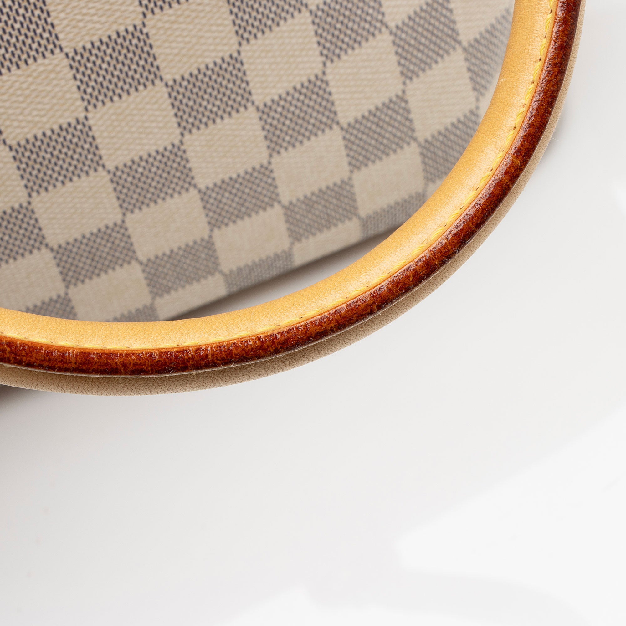 Louis Vuitton Damier Azur Saleya MM Tote (SHF-JjqKAR)