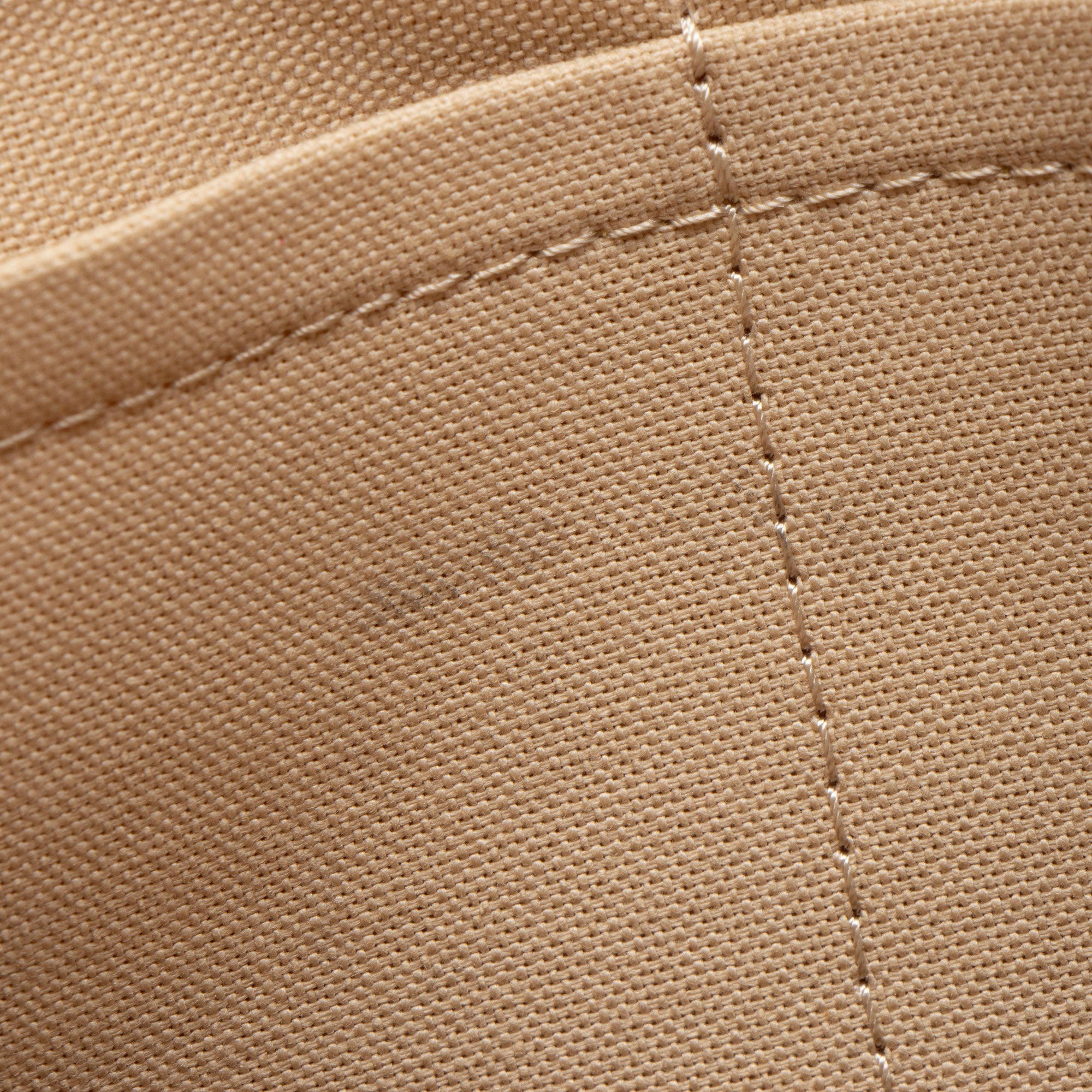 Louis Vuitton Damier Azur Siracusa PM Shoulder Bag (SHF-WuMHEZ)