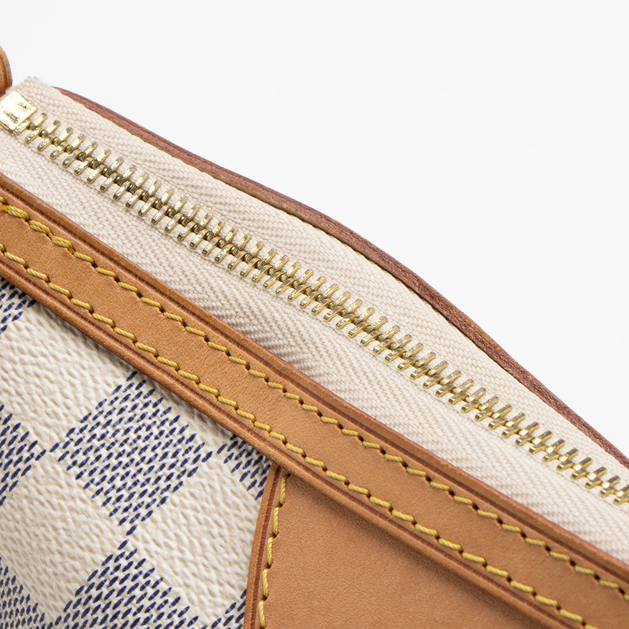 Louis Vuitton Damier Azur Siracusa PM Shoulder Bag (SHF-WuMHEZ)