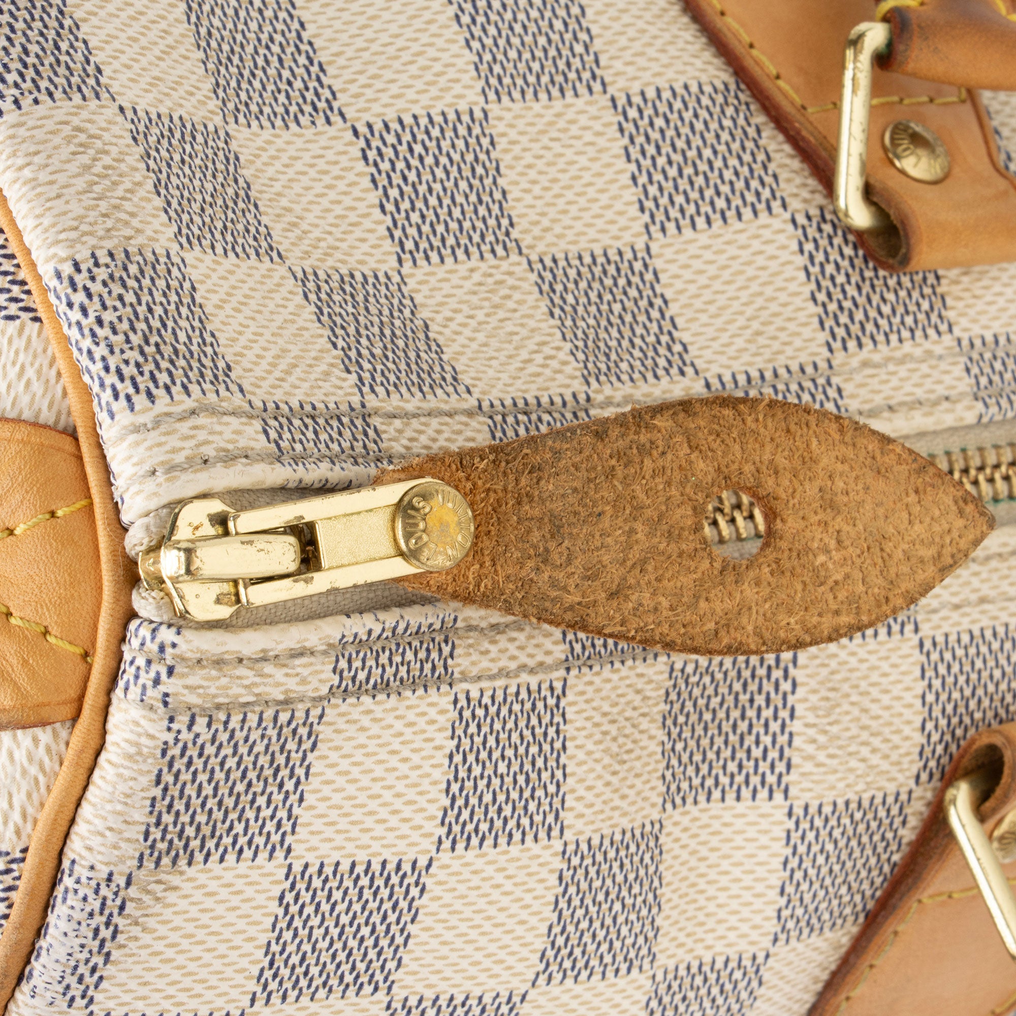 Louis Vuitton Damier Azur Speedy 35 Satchel (SHF-eWgCTI)
