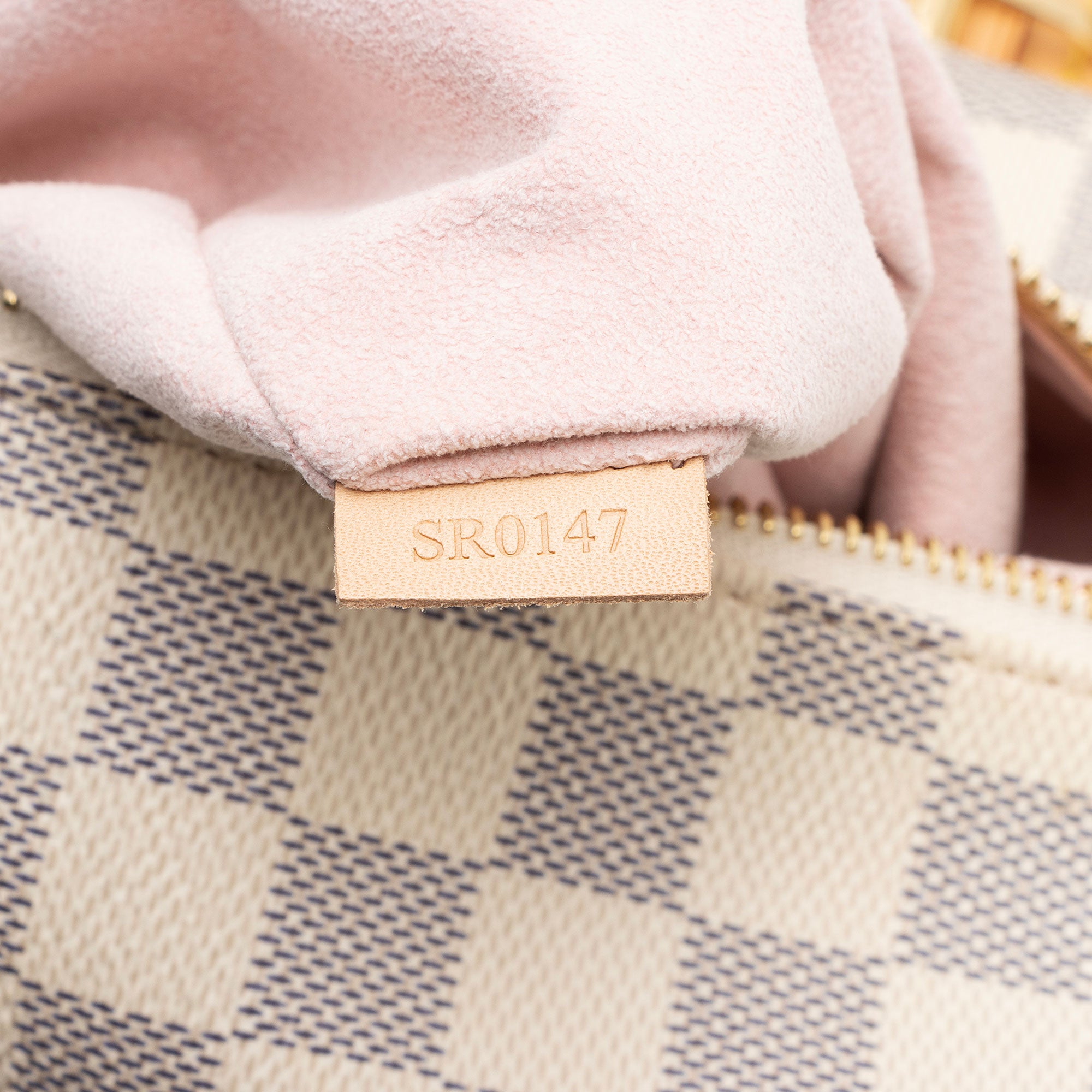 Louis Vuitton Damier Azur Sperone Backpack (SHF-moHJbt)