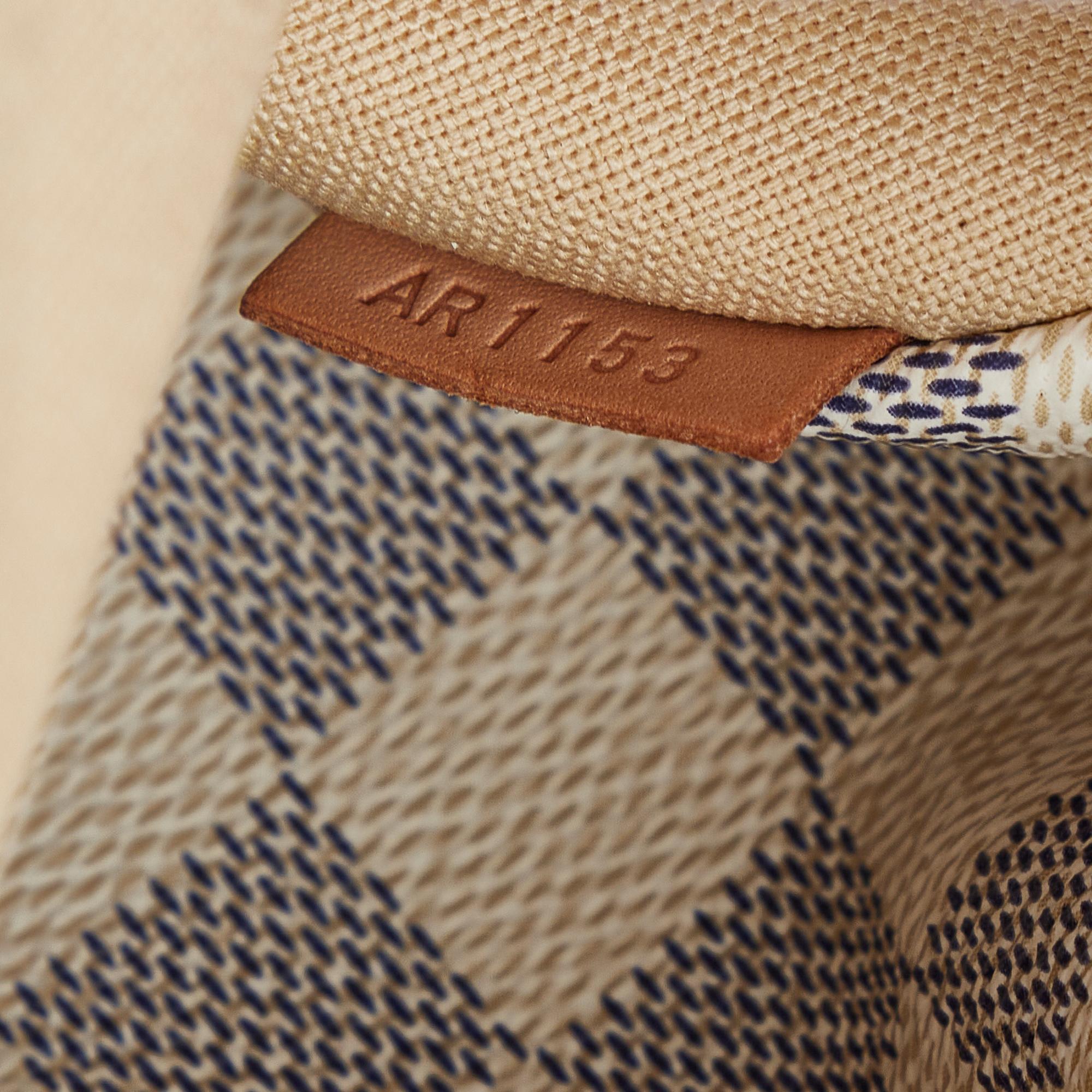 Louis Vuitton Damier Azur Totally MM (SHG-JRKKlh)