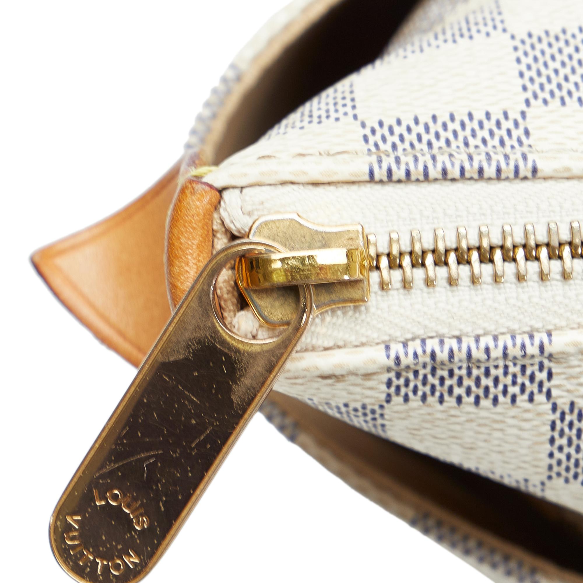 Louis Vuitton Damier Azur Totally MM (SHG-JRKKlh)