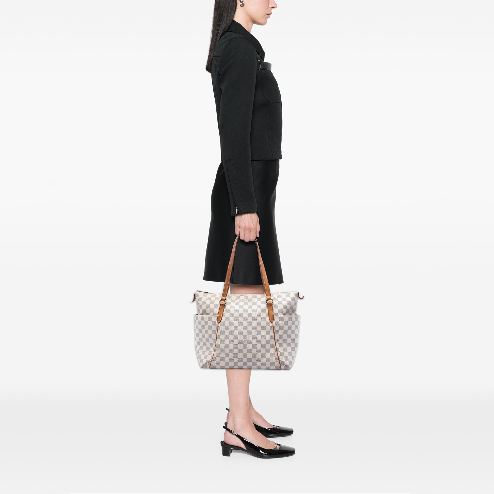 Louis Vuitton Damier Azur Totally MM