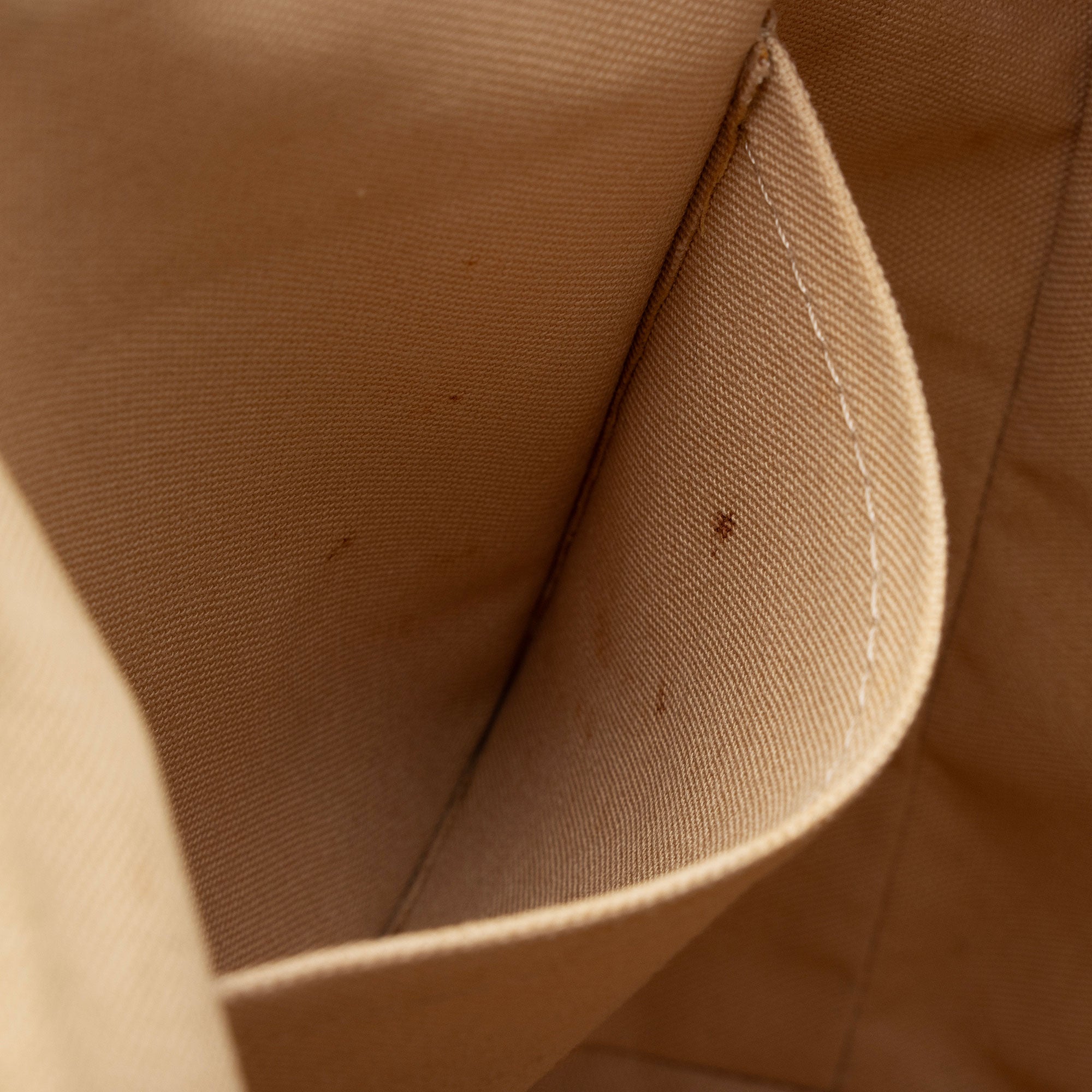 Louis Vuitton Damier Azur Totally PM Tote (SHF-iXxywu)