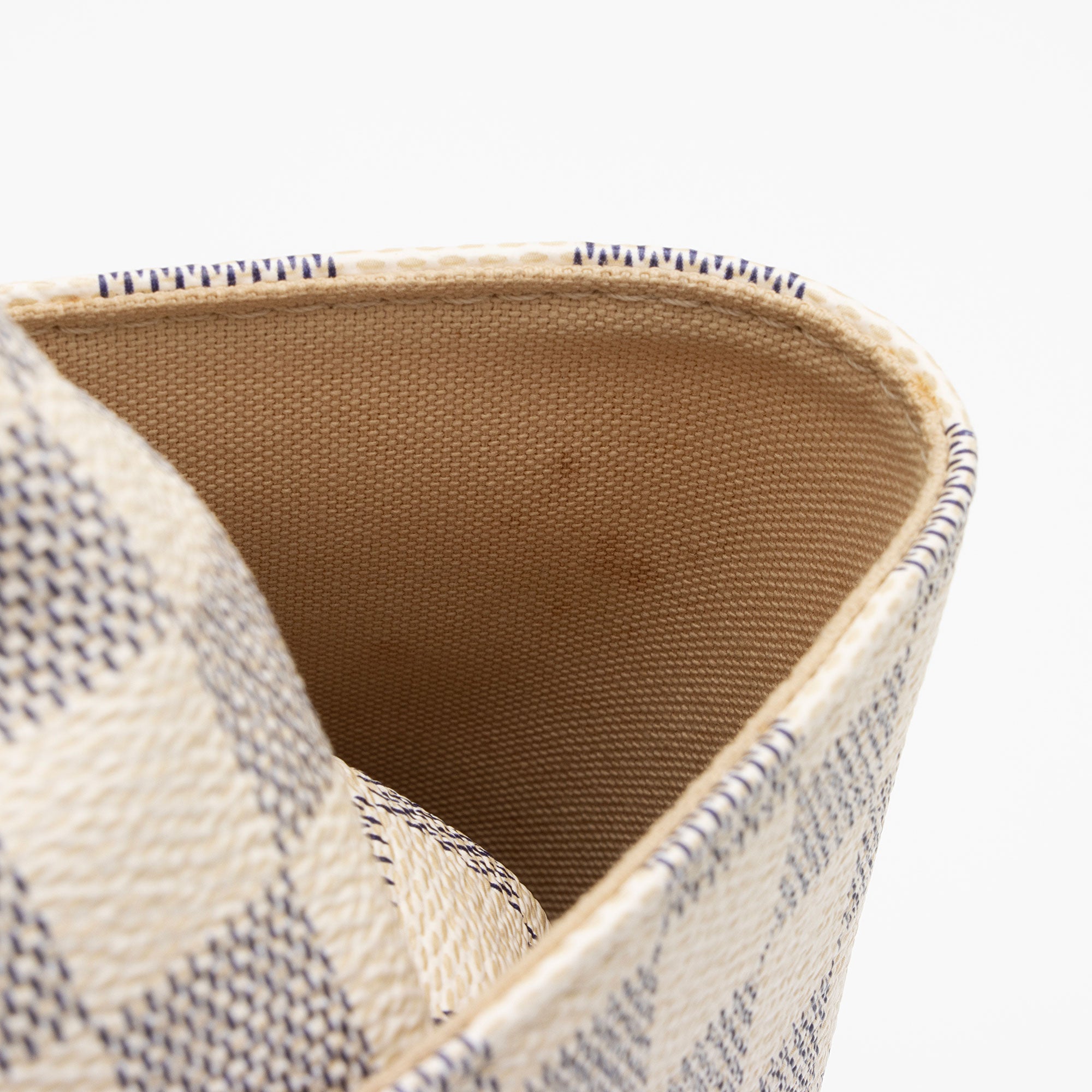 Louis Vuitton Damier Azur Totally PM Tote (SHF-iXxywu)