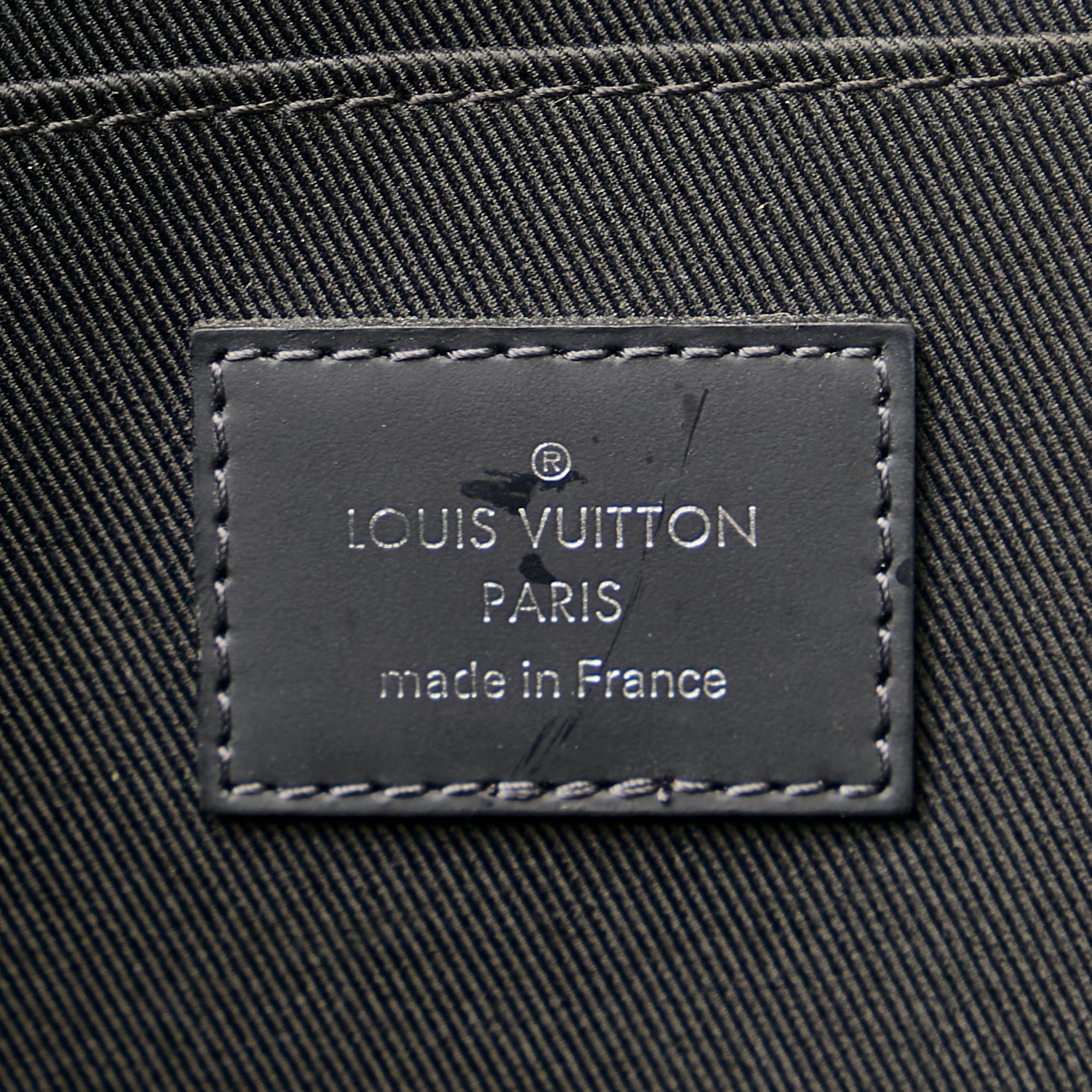 Louis Vuitton Damier Cobalt Camouflage Pochette Jour GM (SHG-36886)