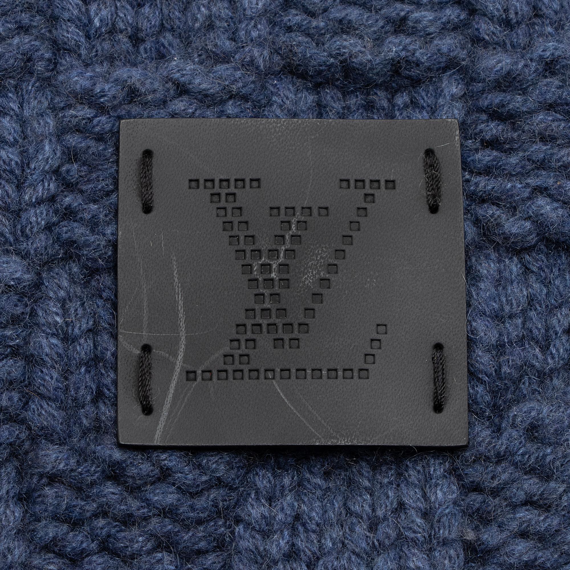 Louis Vuitton Damier Cobalt Cashmere Knit Scarf (SHF-23236)