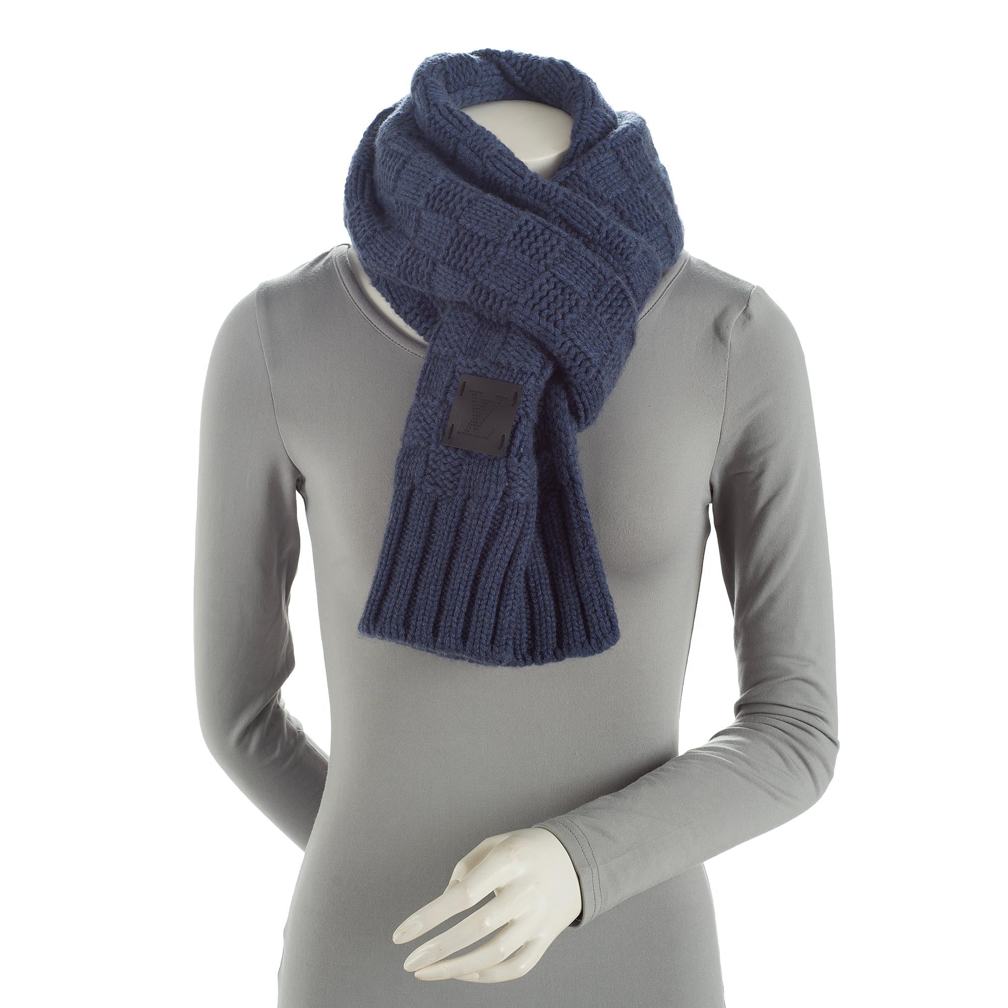 Louis Vuitton Damier Cobalt Cashmere Knit Scarf (SHF-23236)