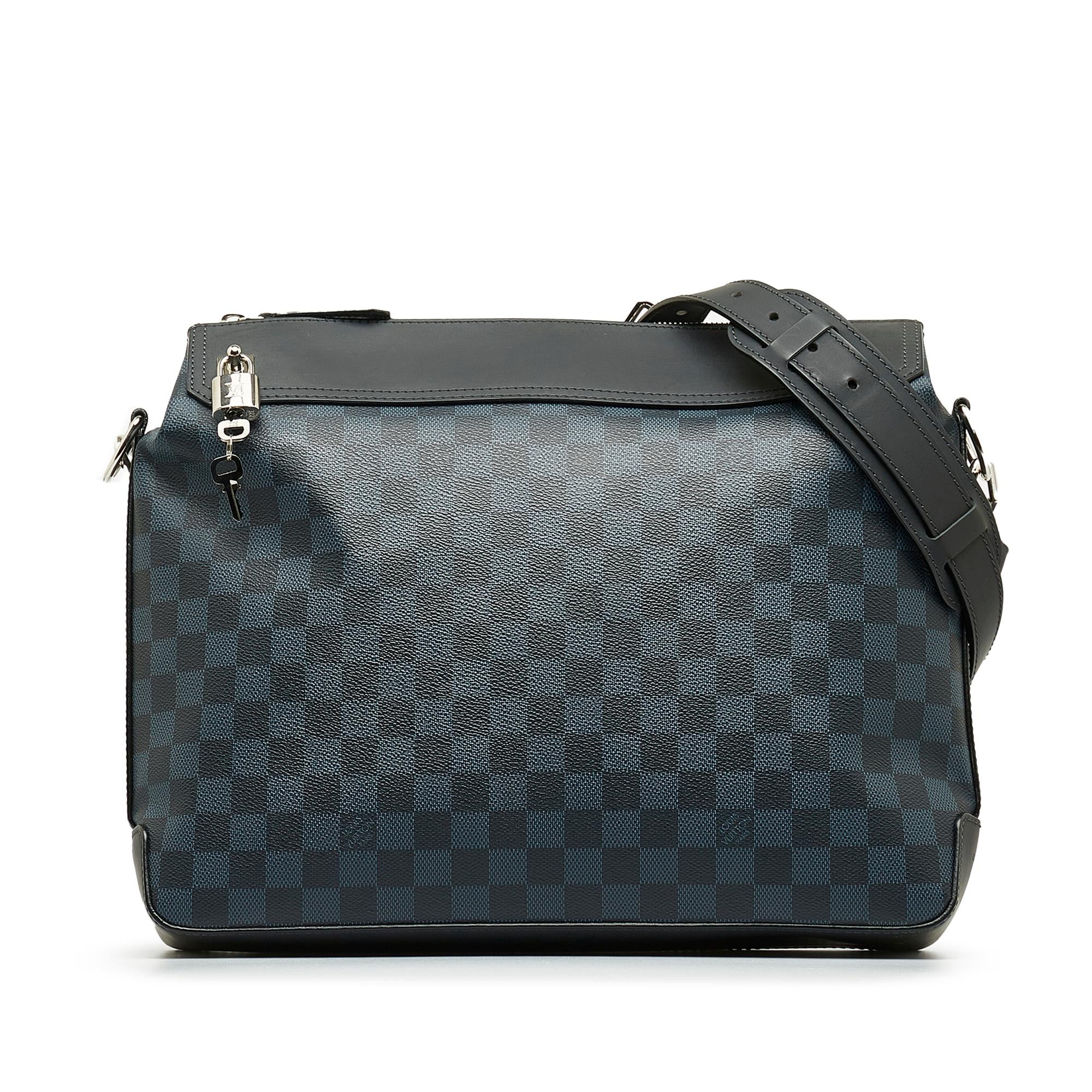 Louis Vuitton Damier Cobalt Greenwich Messenger (SHG-EhAV5O)