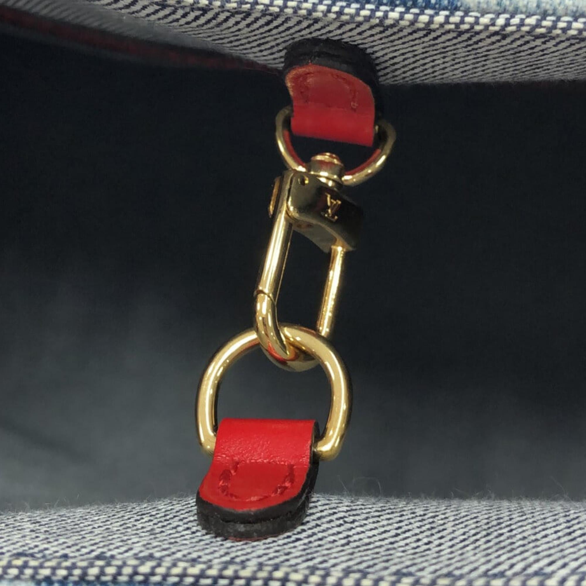 Louis Vuitton Damier Denim Onthego GM (SHG-Dva1Zr)