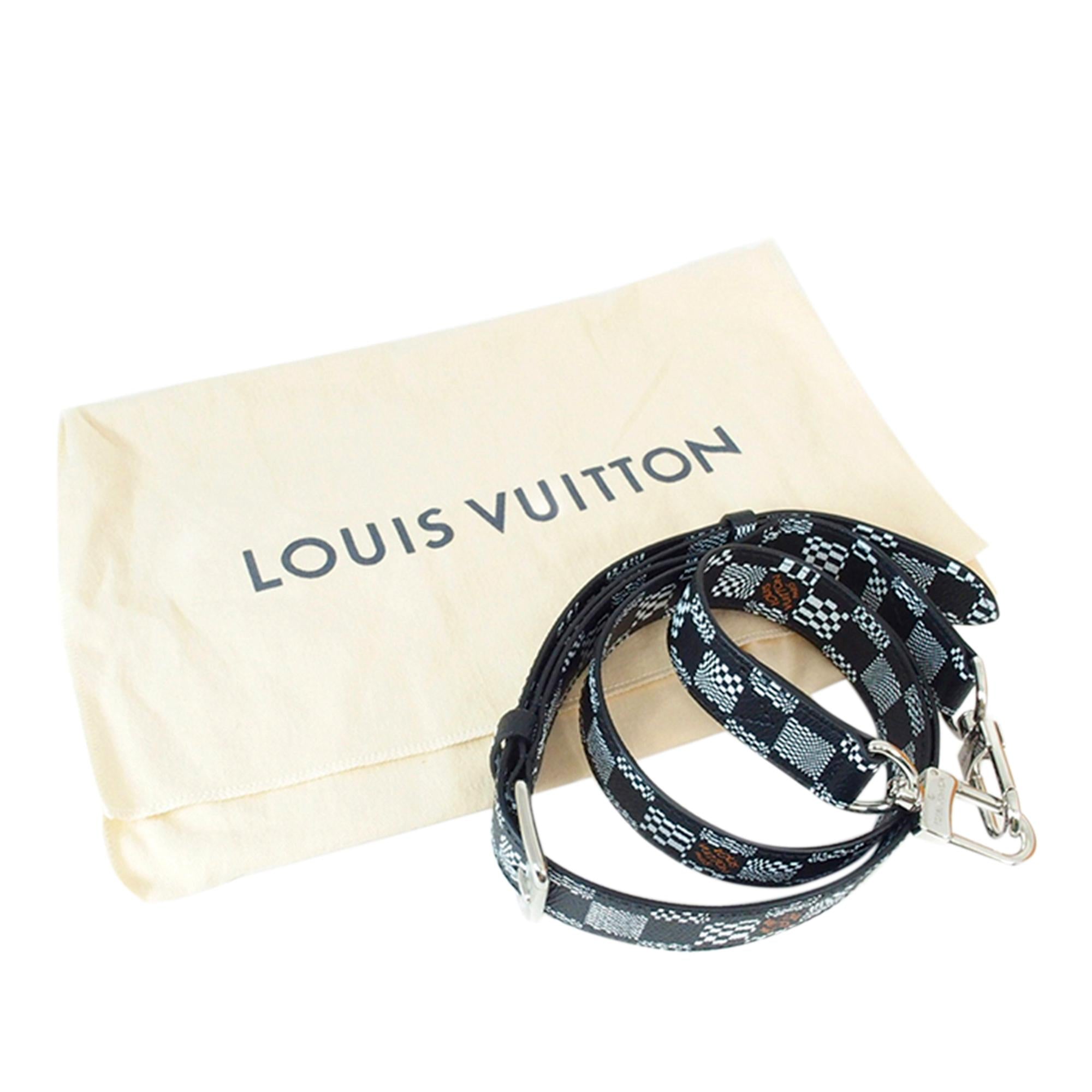 Louis Vuitton Damier Distorted Flap Soft Trunk (SHG-FZG6ZF)