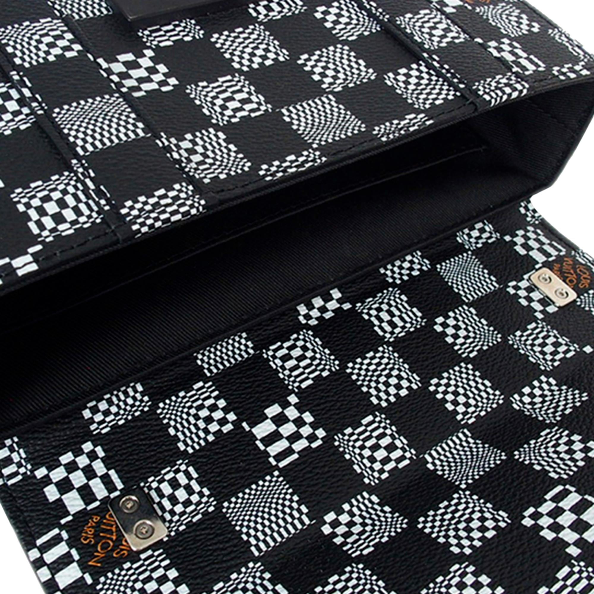 Louis Vuitton Damier Distorted Flap Soft Trunk (SHG-SdLgng)