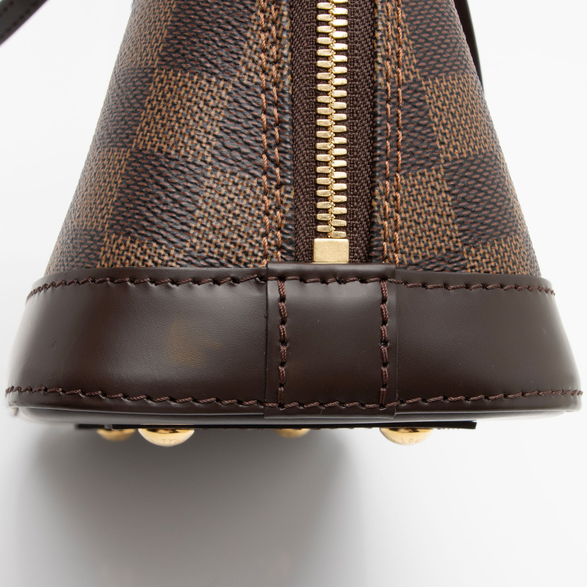Louis Vuitton Damier Ebene Alma BB Satchel (SHF-ruhRxg)
