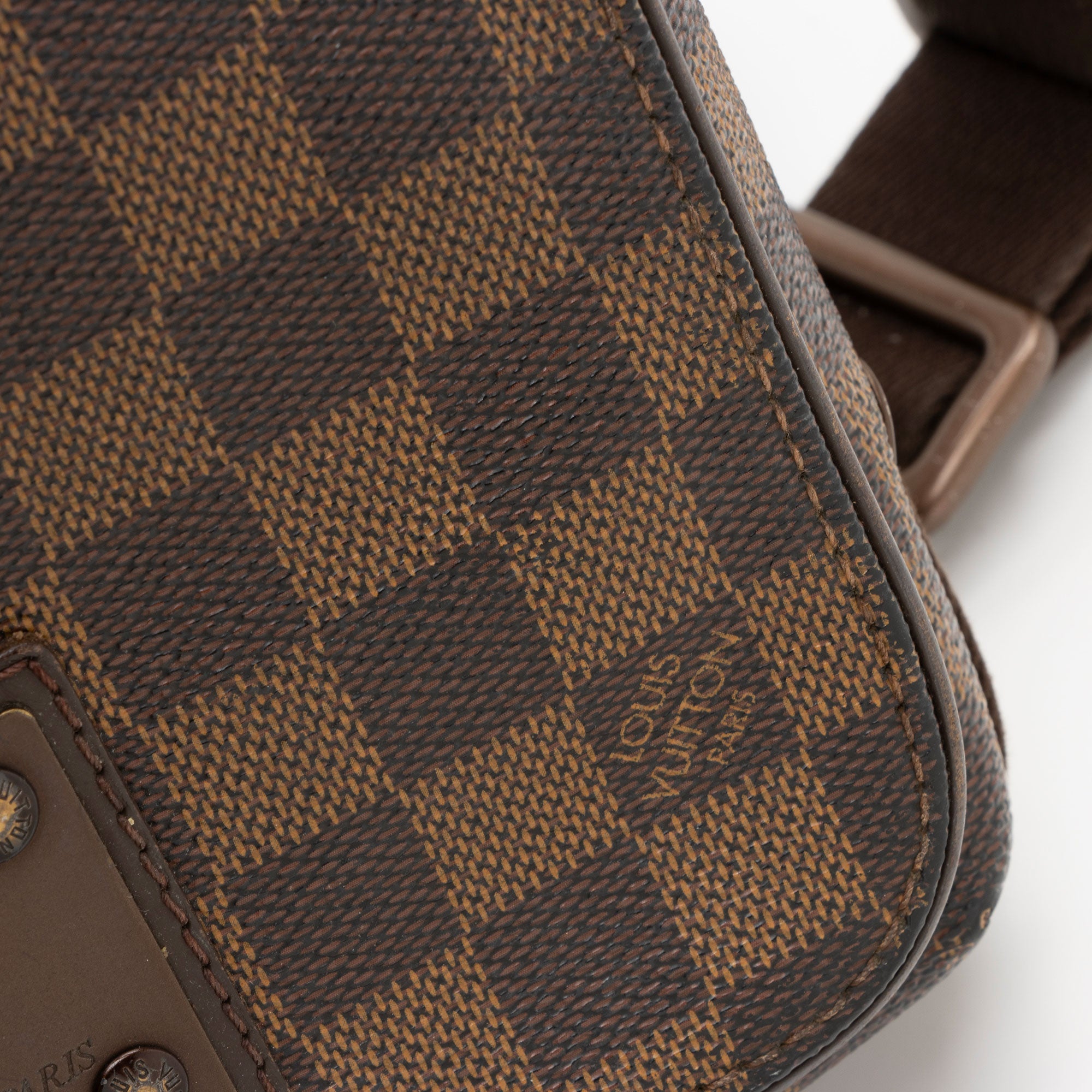 Louis Vuitton Damier Ebene Brooklyn PM Messenger (SHF-TV37Dw)
