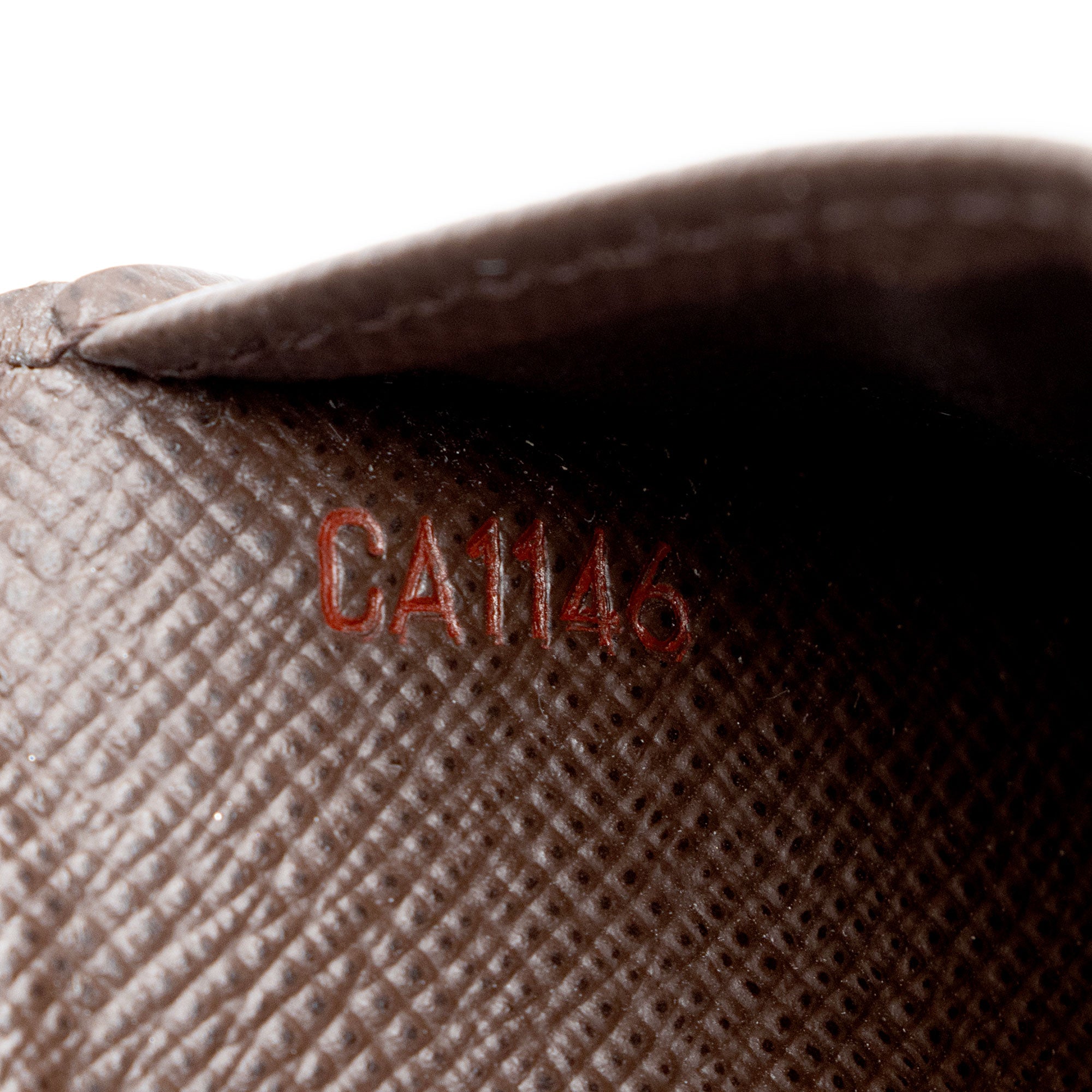 Louis Vuitton Damier Ebene Checkbook Cover (SHF-r7vjBZ)