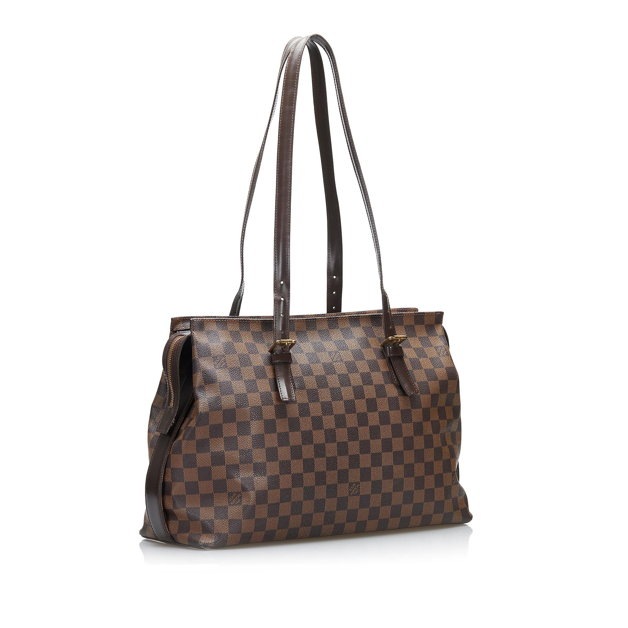 Louis Vuitton Damier Ebene Chelsea (SHG-GooKim)