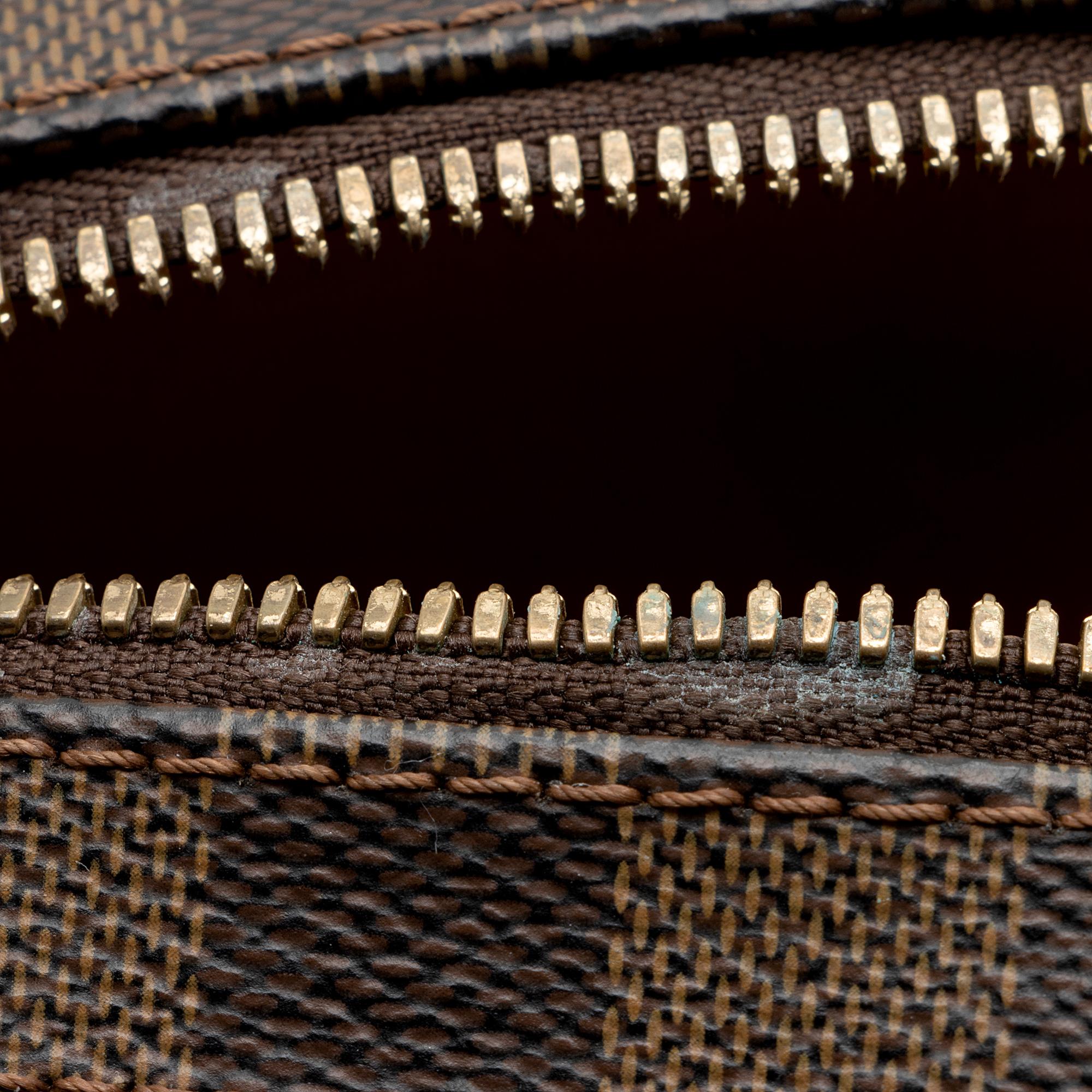 Louis Vuitton Damier Ebene Geronimos Sling Bag (SHF-VfIjs4)