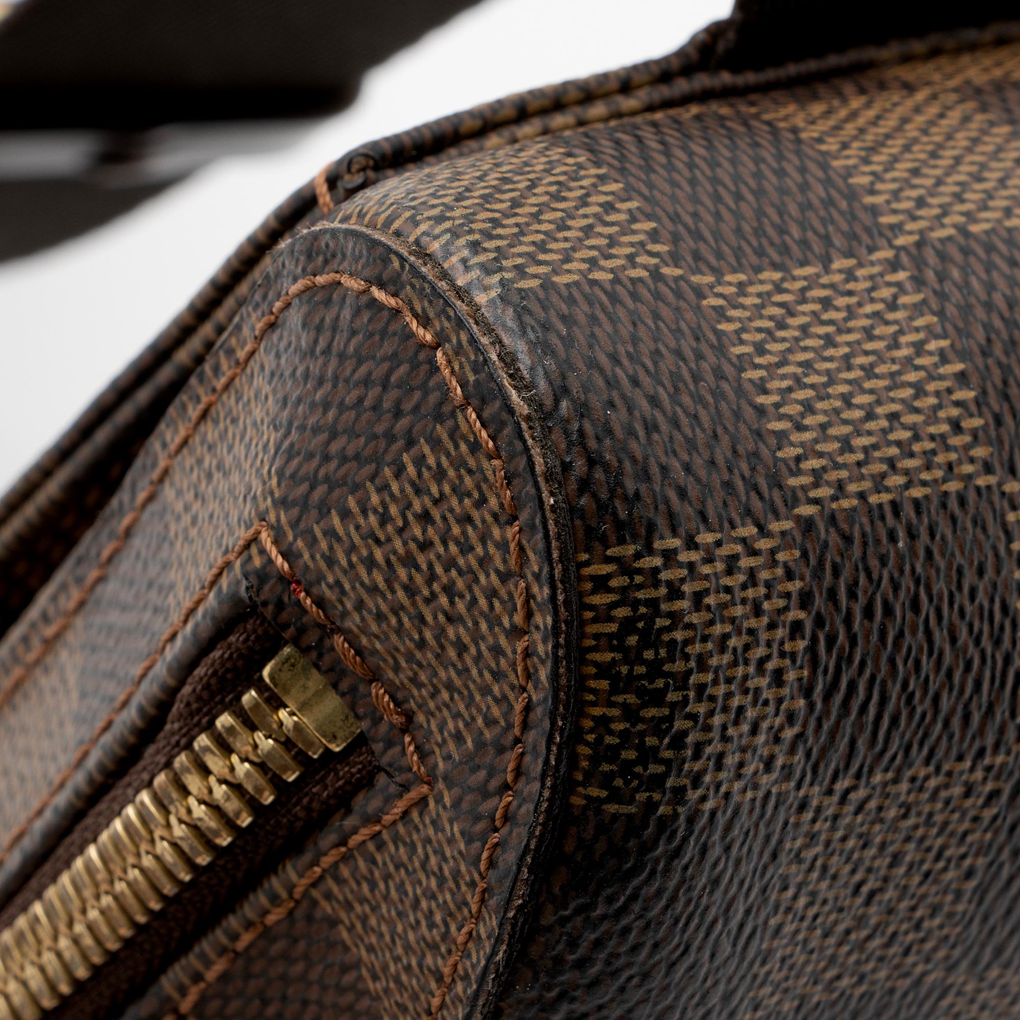 Louis Vuitton Damier Ebene Geronimos Sling Bag (SHF-VfIjs4)