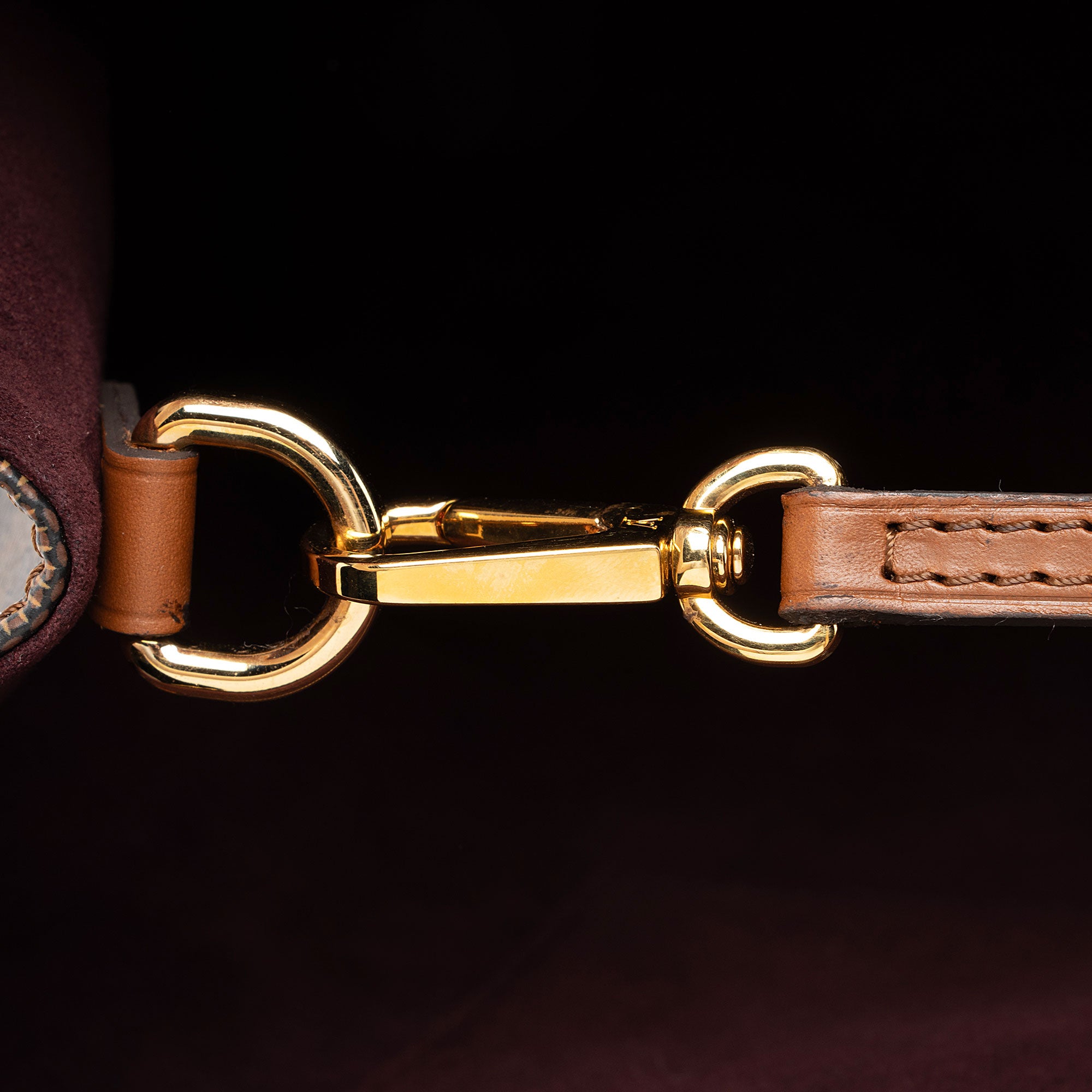 Louis Vuitton Damier Ebene Greenwich Satchel (SHF-hT7MVT)