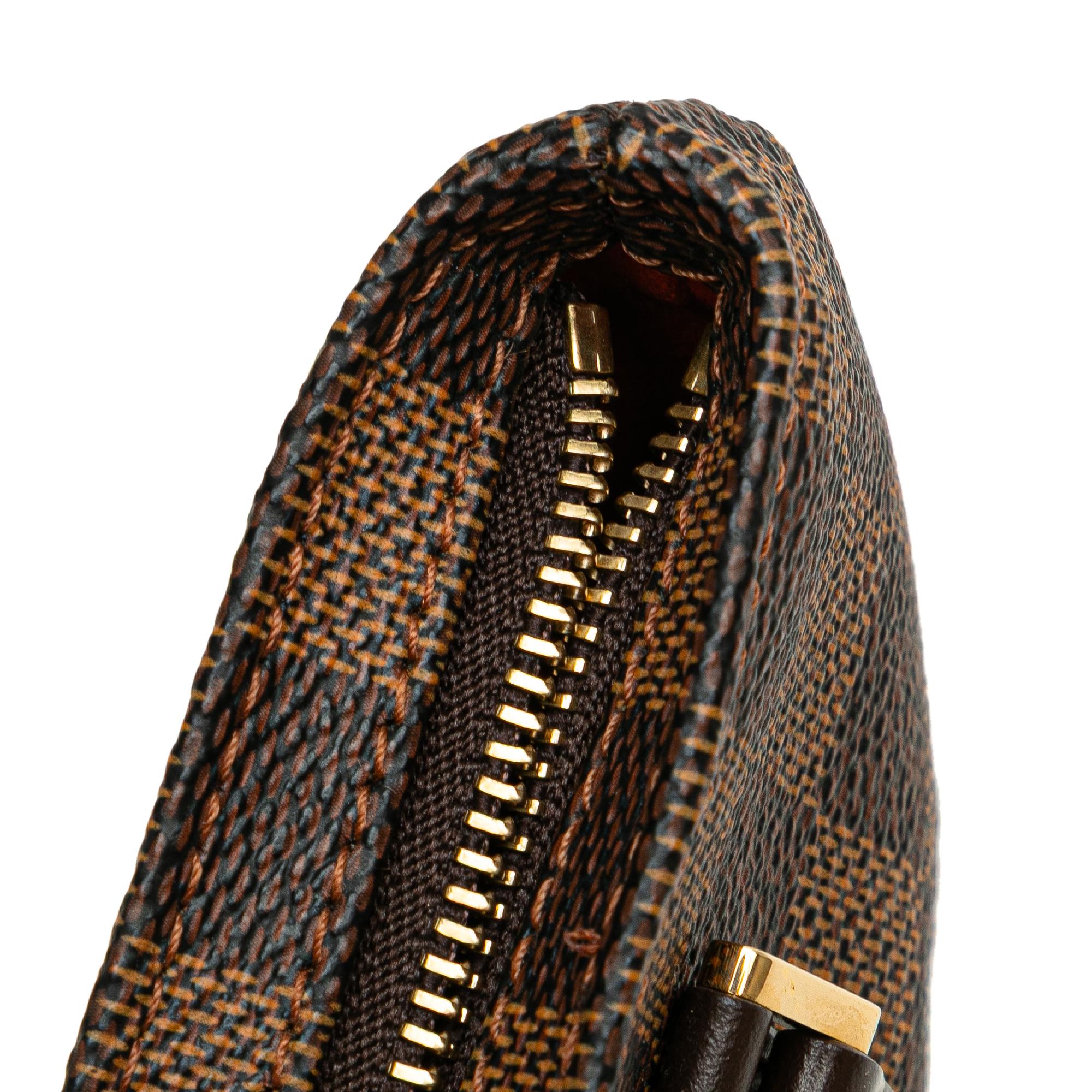 Louis Vuitton Damier Ebene Manosque Pochette