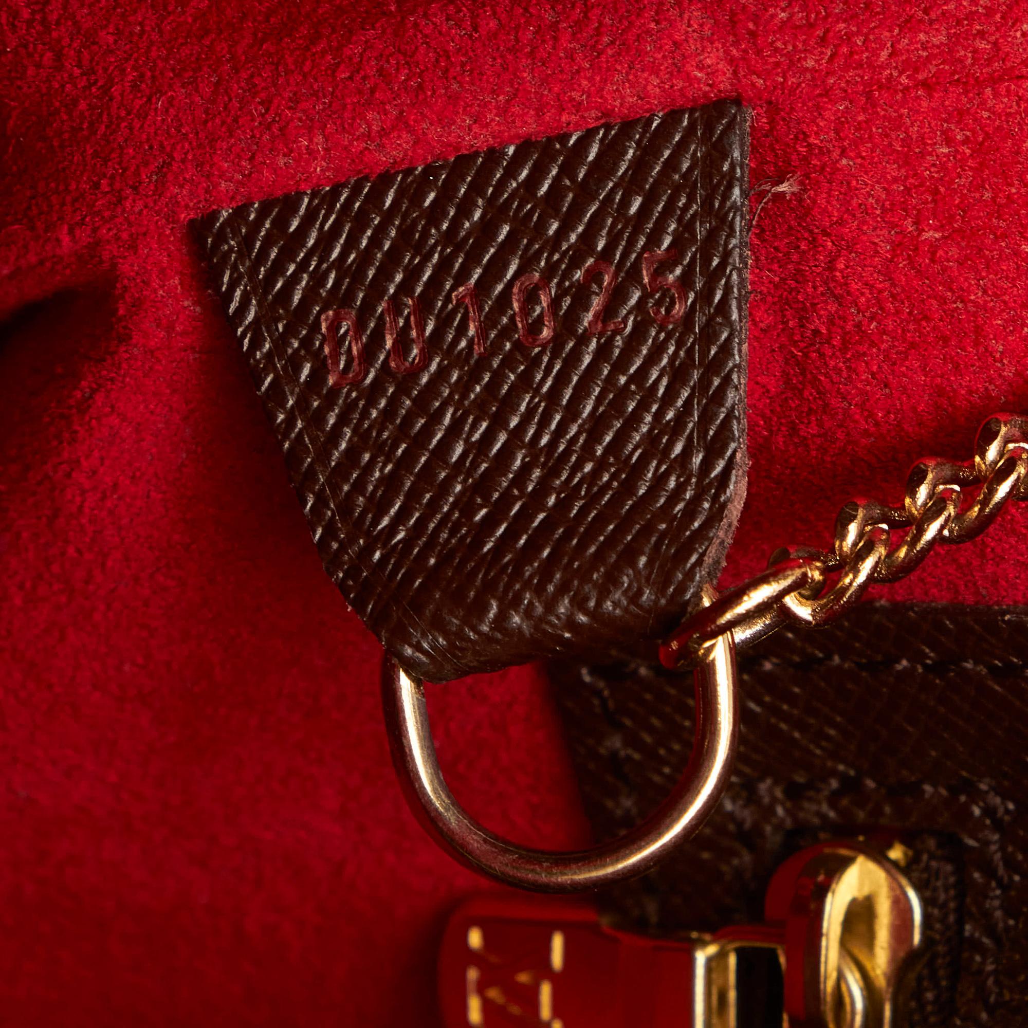 Louis Vuitton Damier Ebene Marais (SHG-32531)