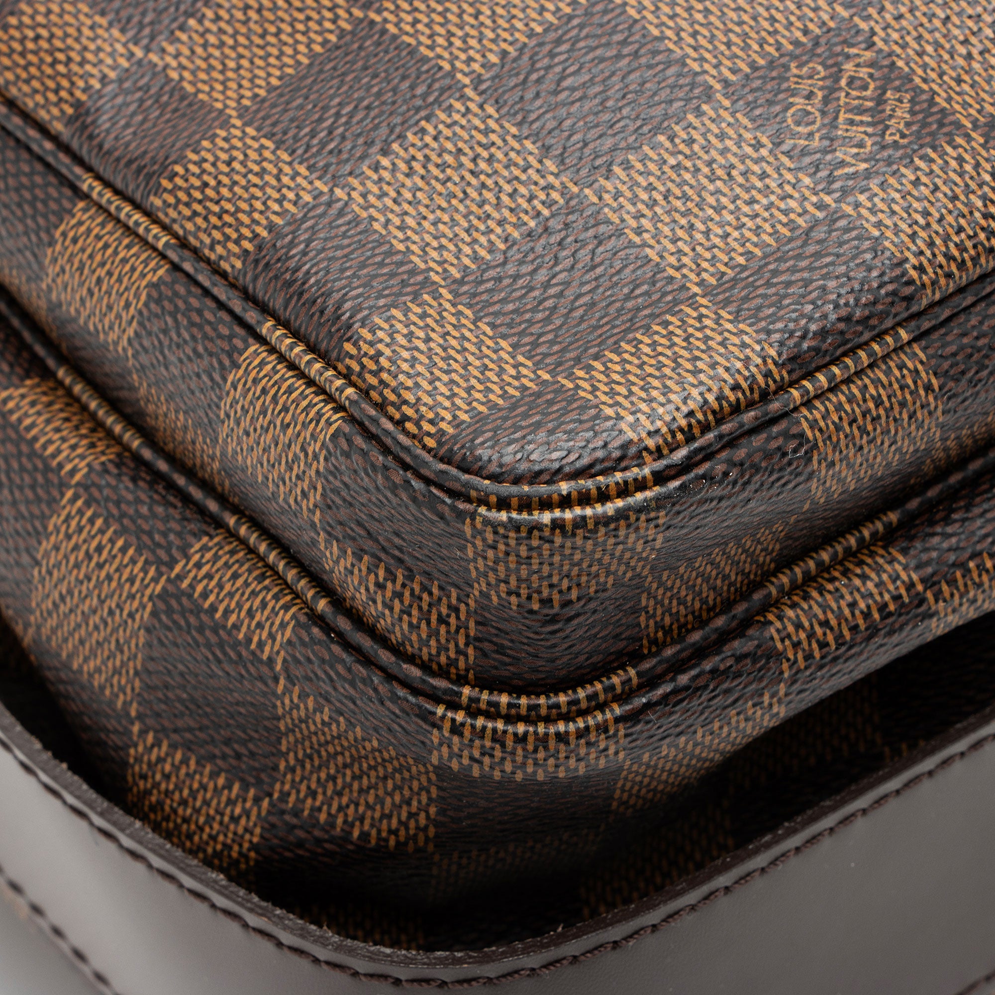 Louis Vuitton Damier Ebene Naviglio Messenger