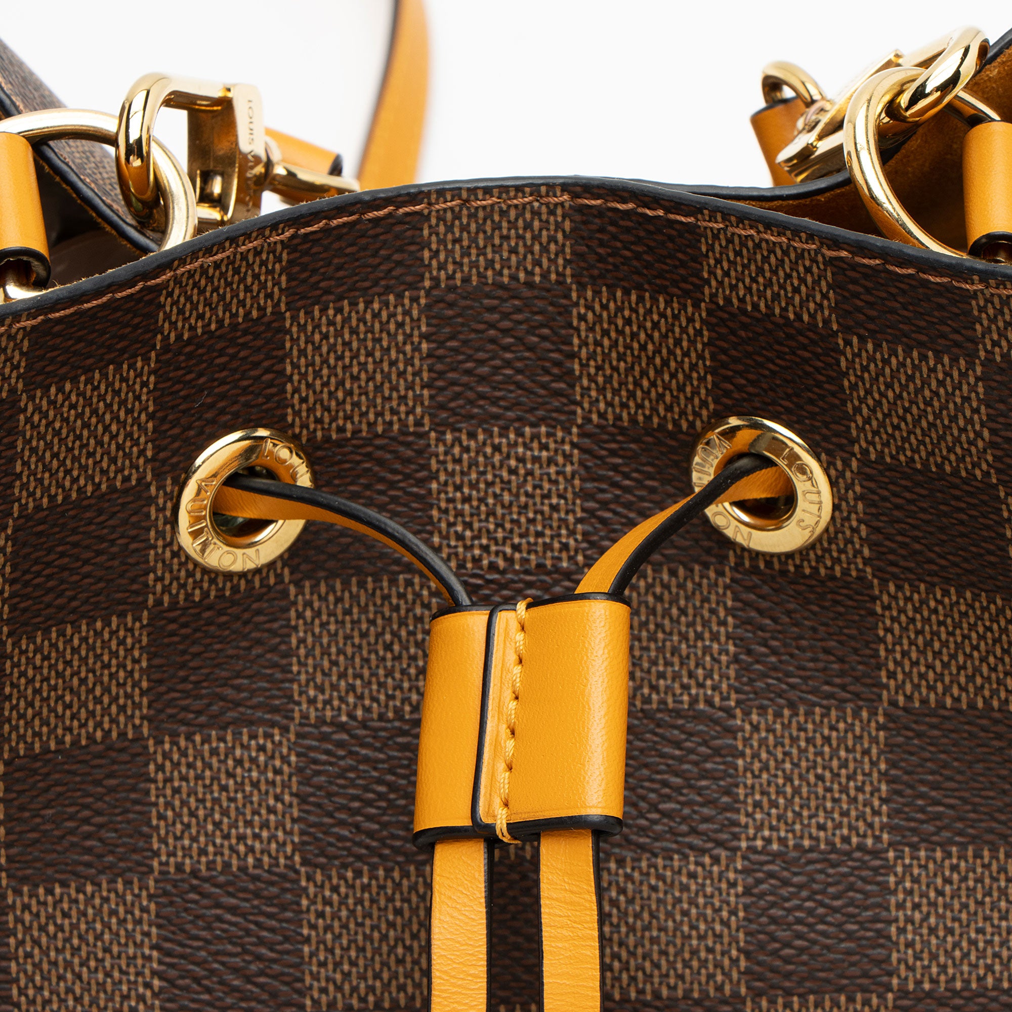 Louis Vuitton Damier Ebene Neonoe Shoulder Bag (SHF-hD5W6u)