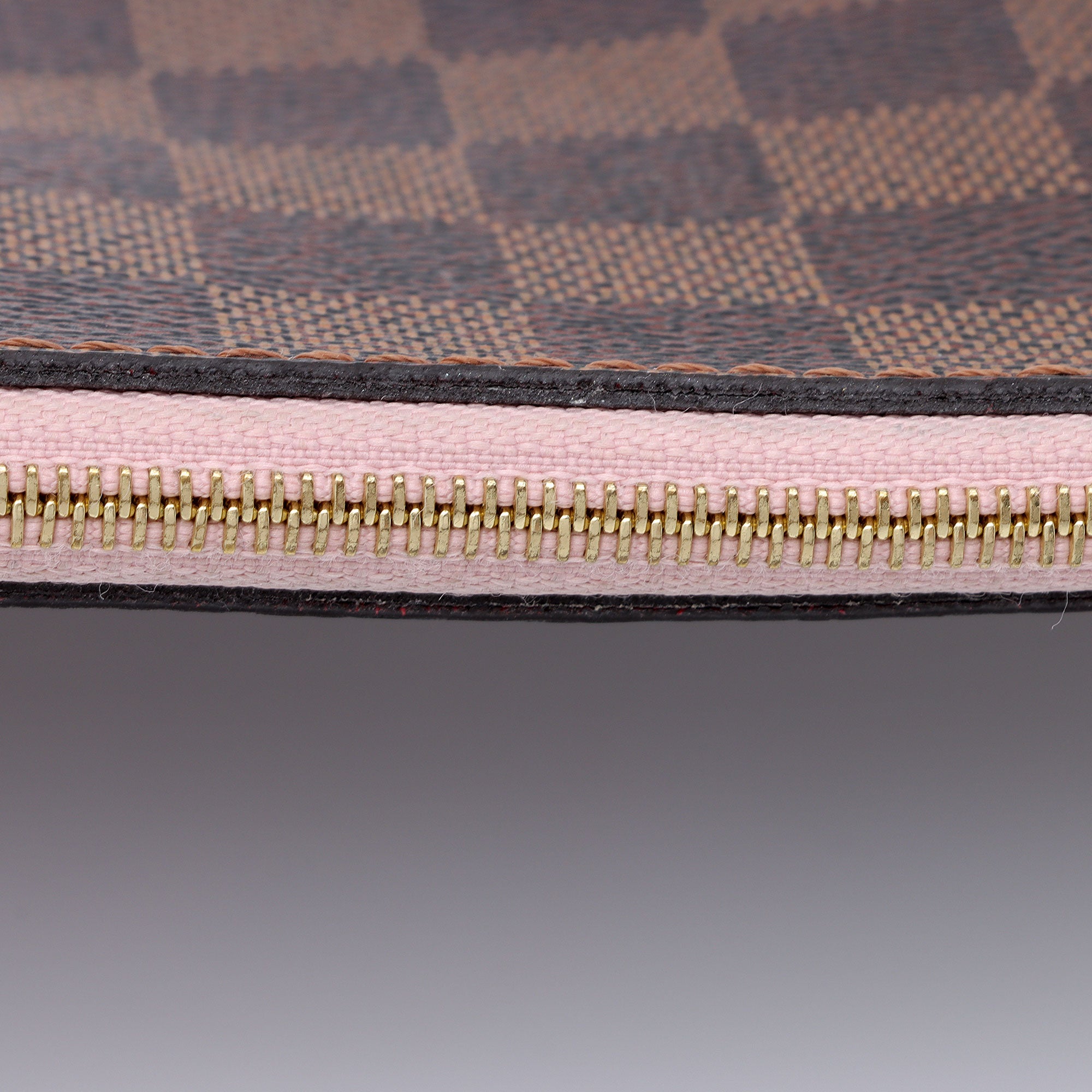 Louis Vuitton Damier Ebene Neverfull MM Pochette (SHF-OvClNn)