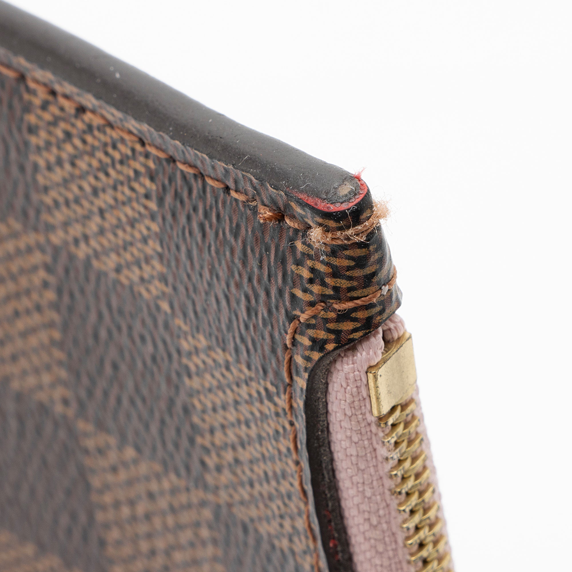 Louis Vuitton Damier Ebene Neverfull MM Pochette