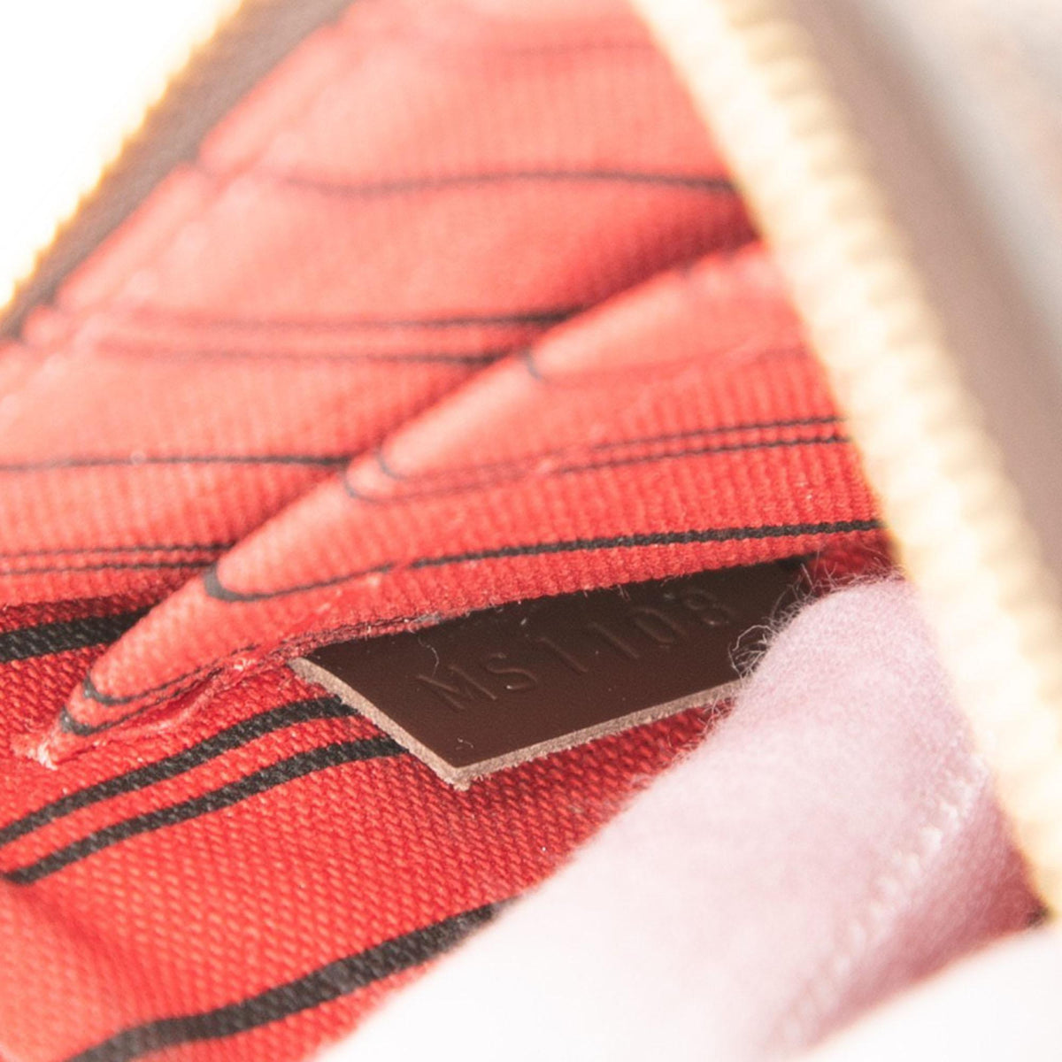 Louis Vuitton Damier Ebene Neverfull MM Pouch