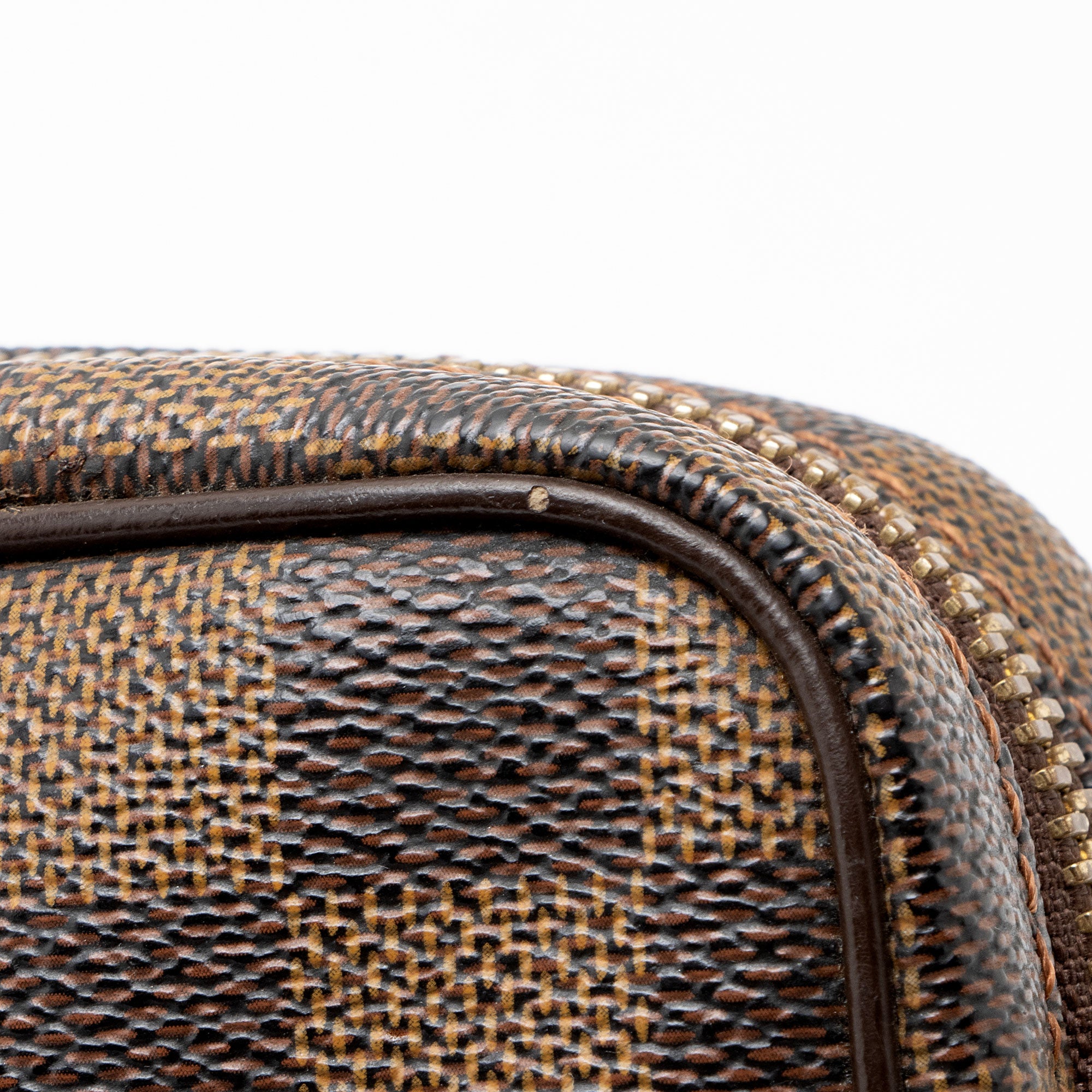 Louis Vuitton Damier Ebene Pochette Billets Macao
