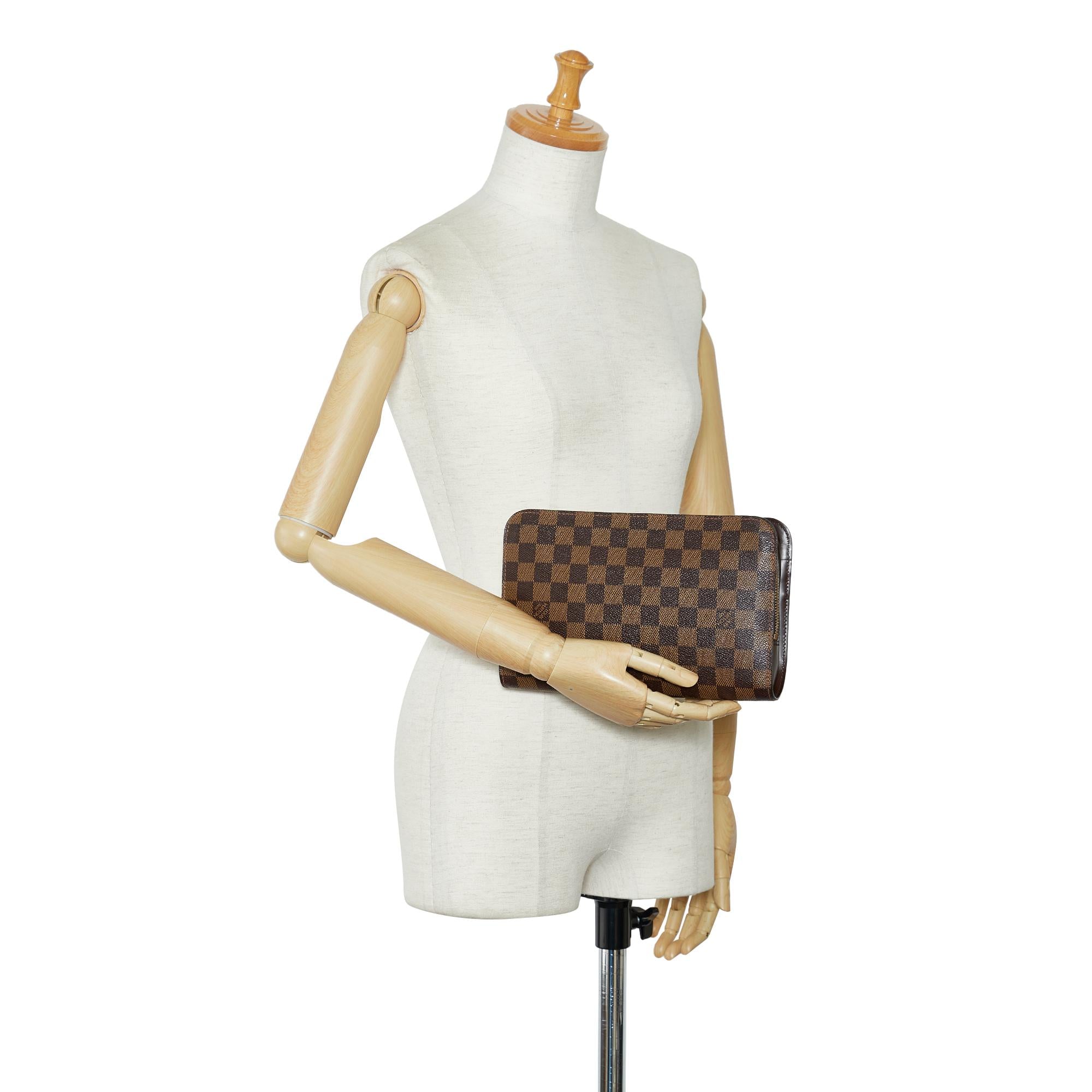 Louis Vuitton Damier Ebene Pochette Saint Louis (SHG-LYclXa)