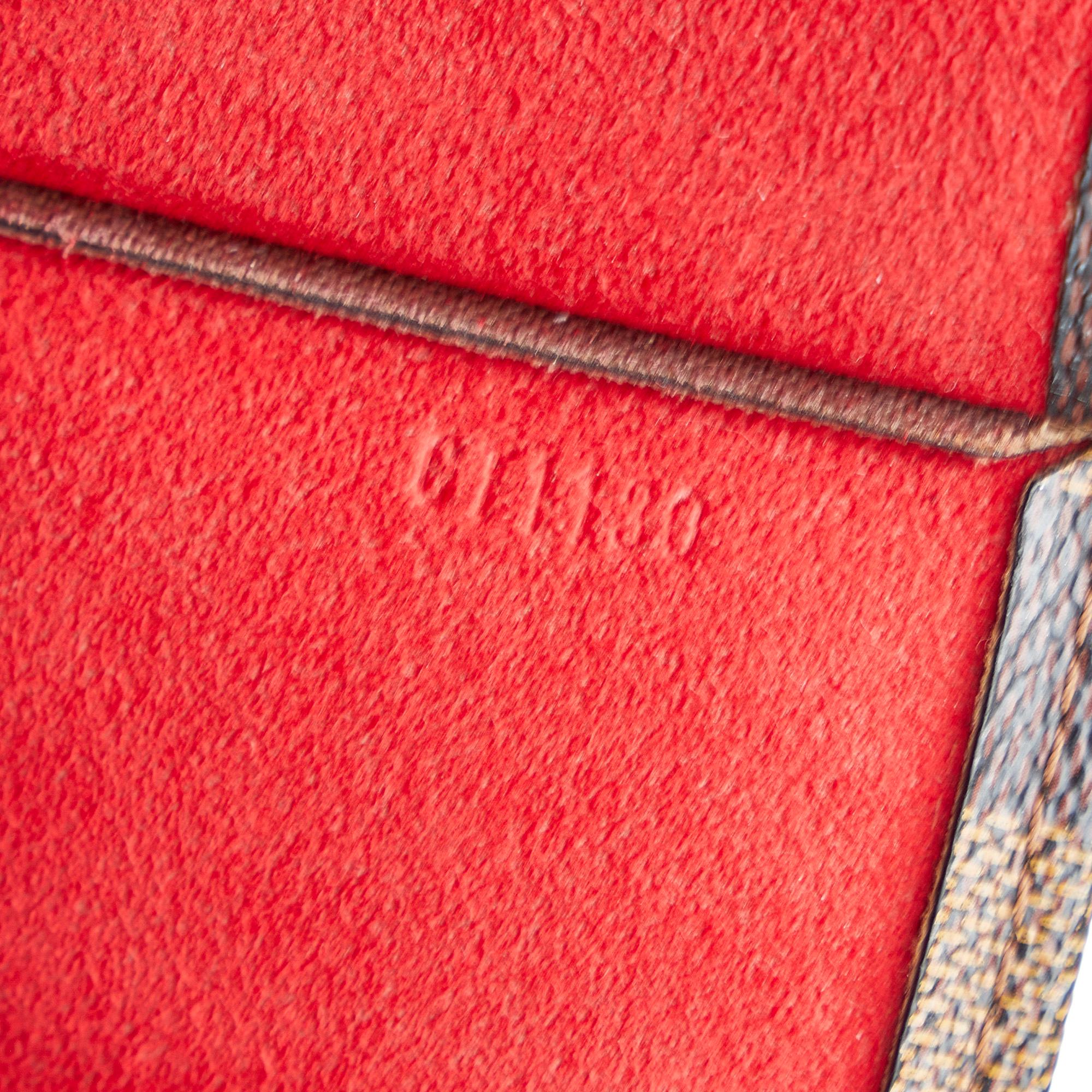 Louis Vuitton Damier Ebene Sac Plat (SHG-y4KhJR)