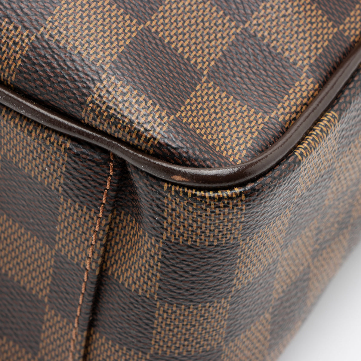 Louis Vuitton Damier Ebene Shelton GM Messenger