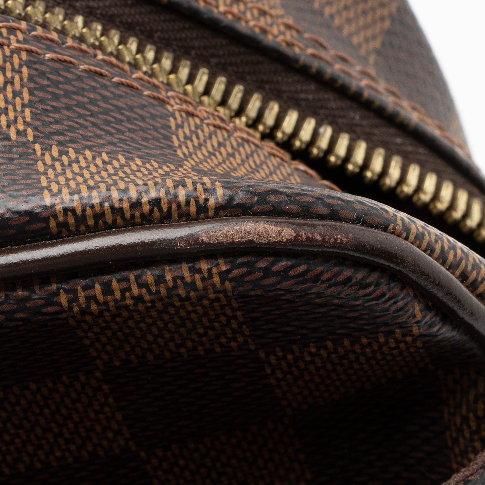 Louis Vuitton Damier Ebene Shelton MM Messenger Bag (SHF-ceHbG0)