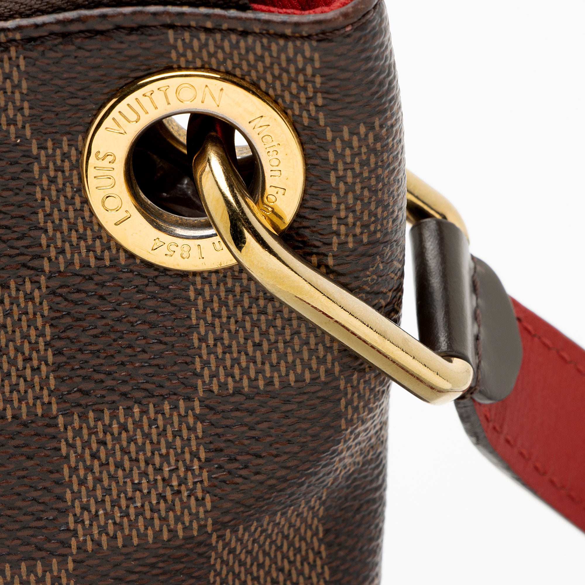 Louis Vuitton Damier Ebene South Bank Besace Shoulder Bag