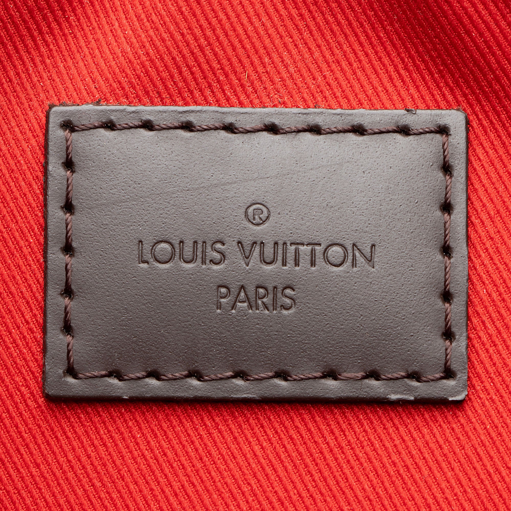 Louis Vuitton Damier Ebene South Bank Besace Shoulder Bag