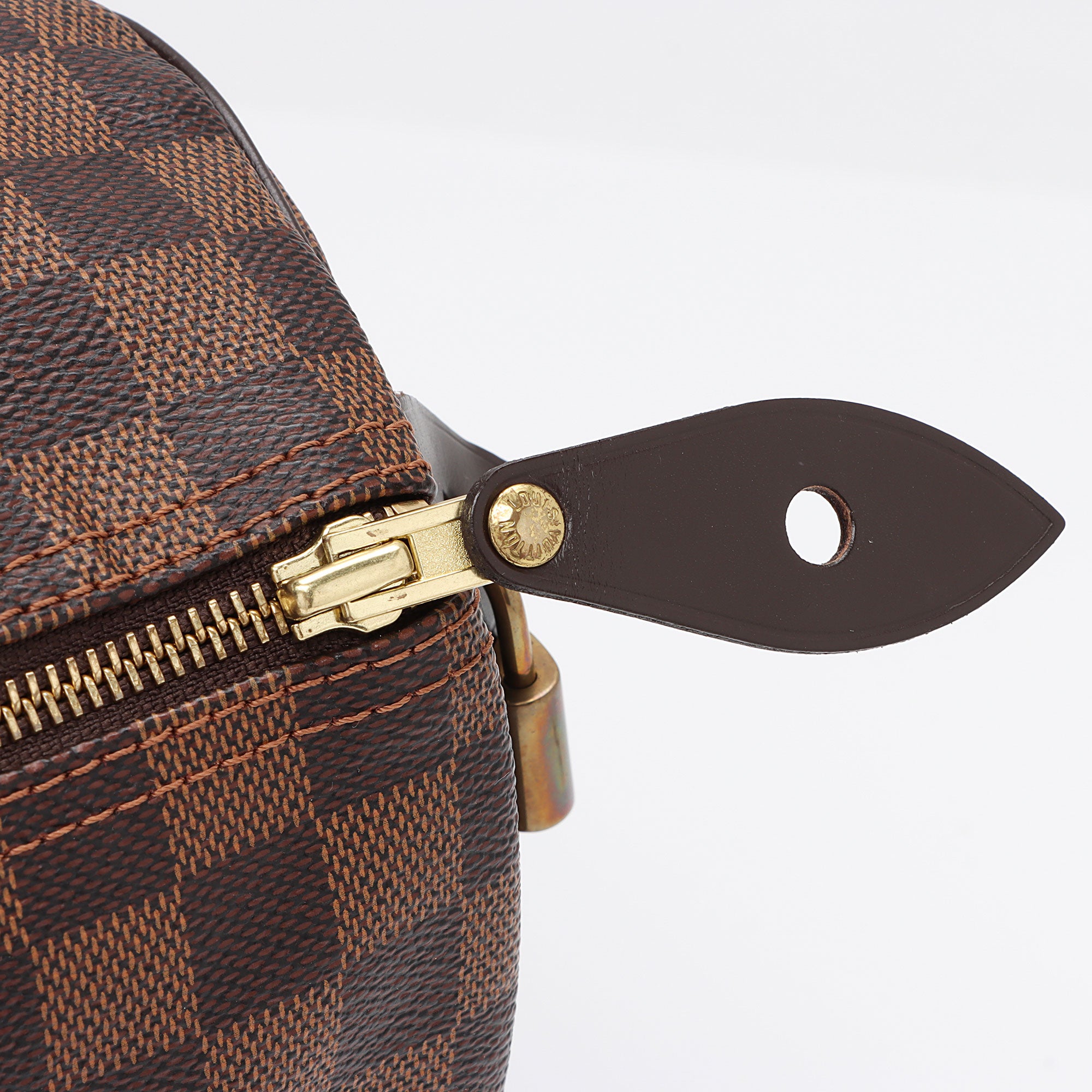 Louis Vuitton Damier Ebene Speedy 30 Satchel (SHF-A5IrQX)