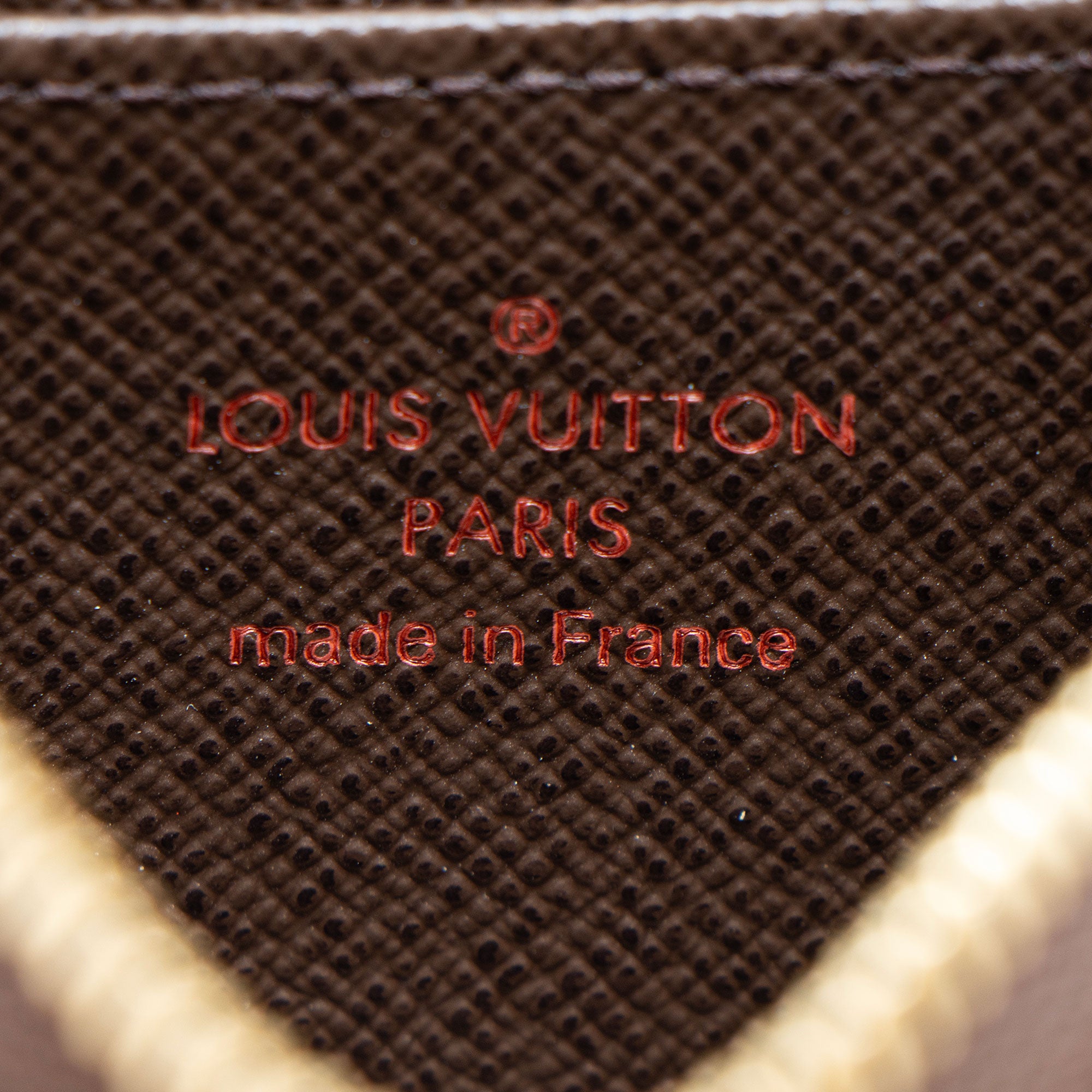 Louis Vuitton Damier Ebene Zippy Coin Wallet (SHF-TRW0A1)